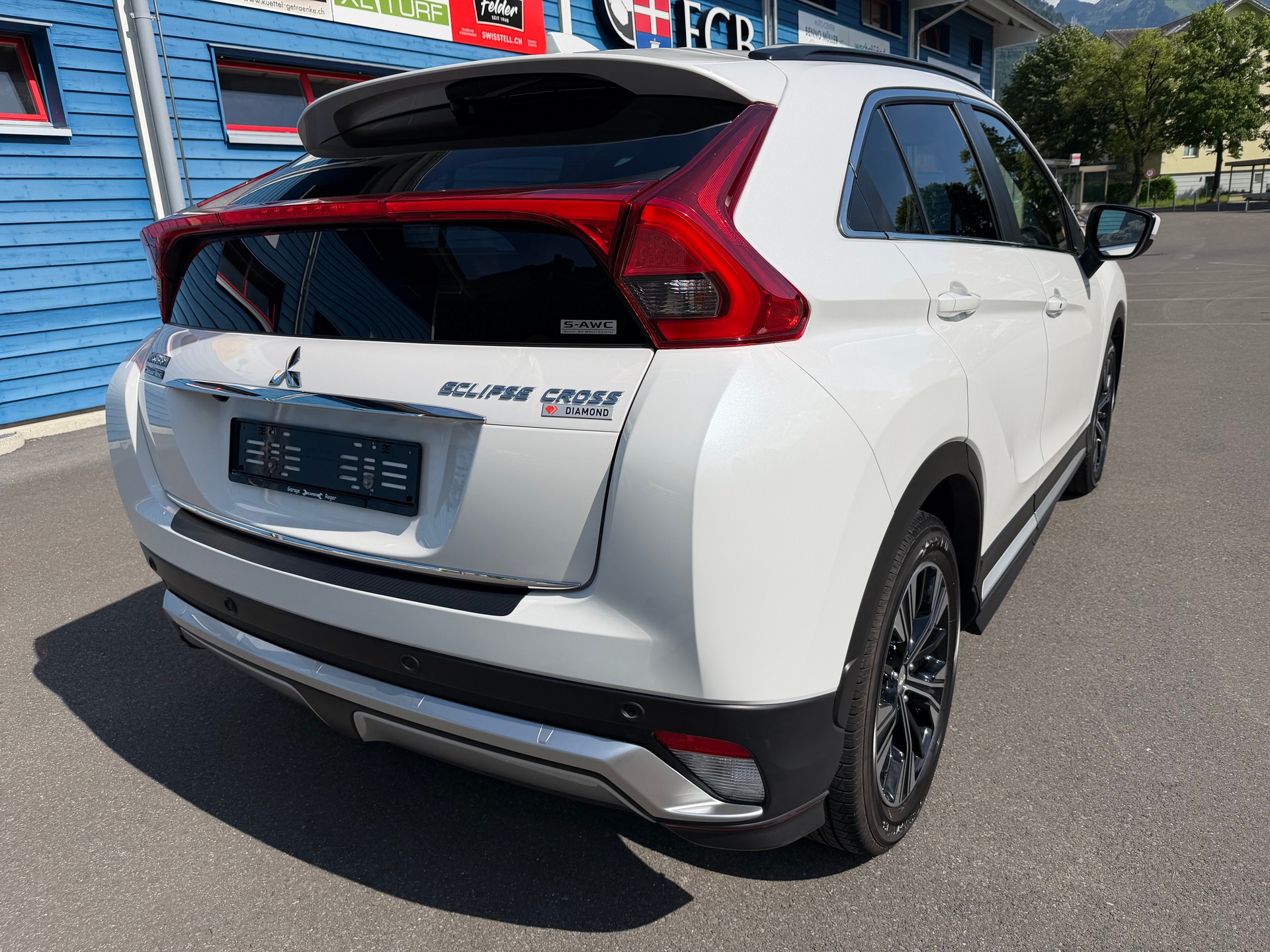 MITSUBISHI Eclipse Cross 1.5 T-Mivec Diamond 4WD CVT-image-2