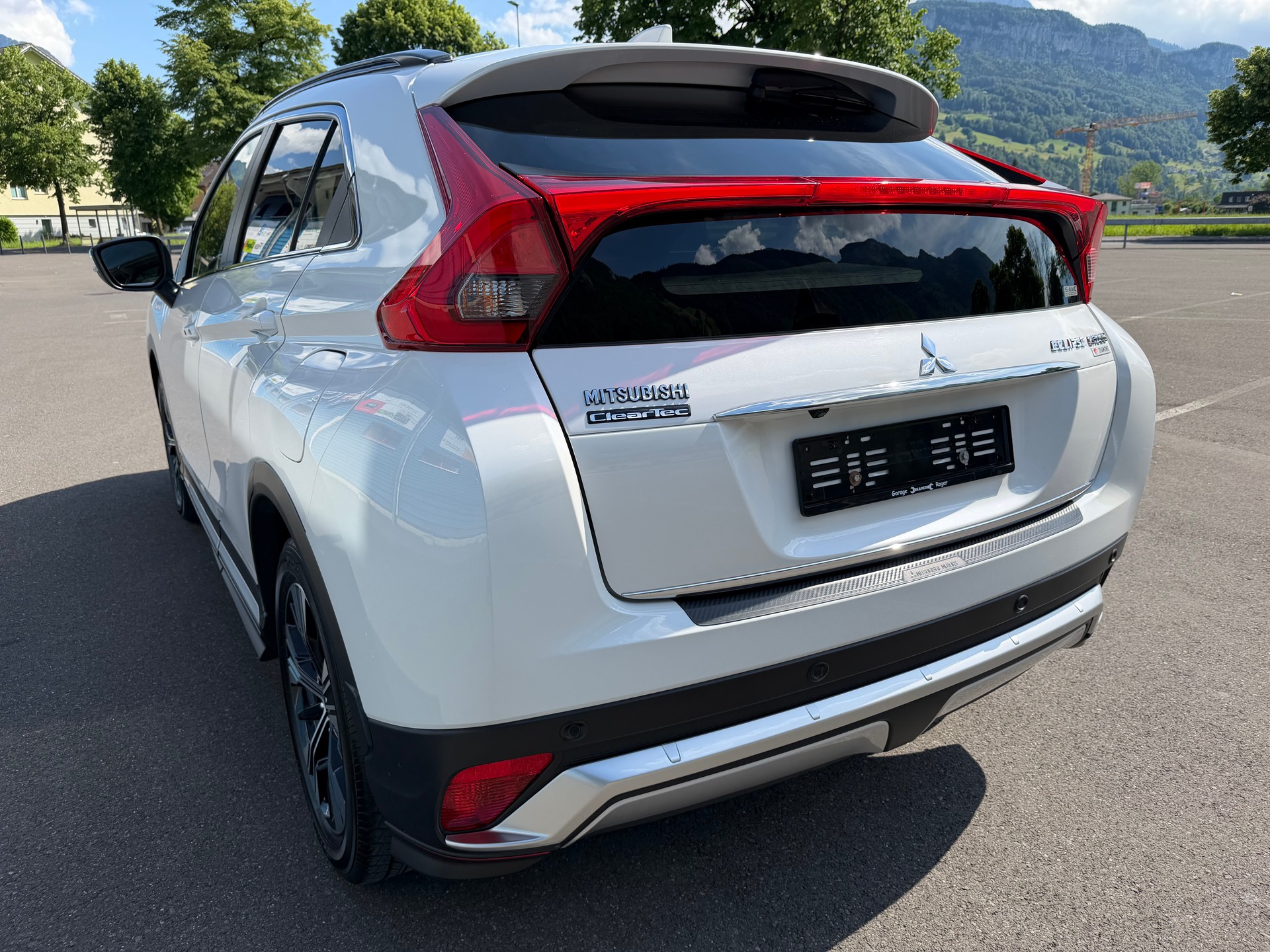 MITSUBISHI Eclipse Cross 1.5 T-Mivec Diamond 4WD CVT-image-3
