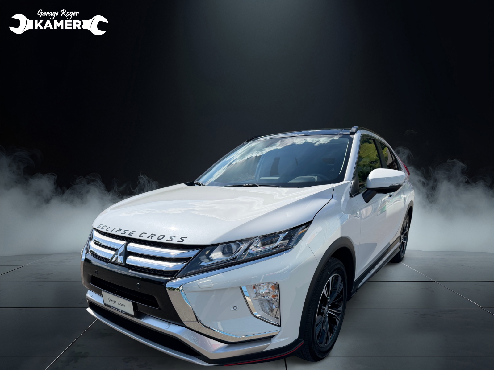 MITSUBISHI Eclipse Cross 1.5 T-Mivec Diamond 4WD CVT-showroom-element-1