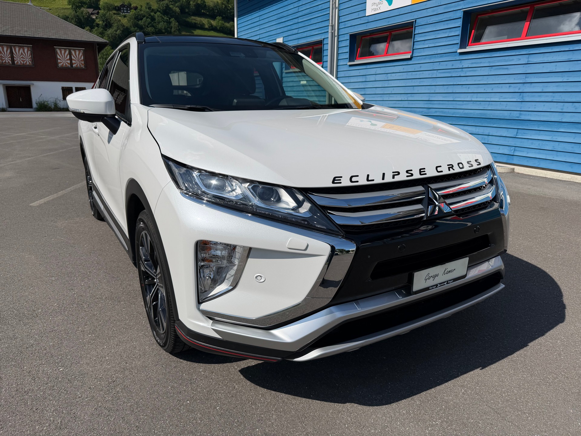 MITSUBISHI Eclipse Cross 1.5 T-Mivec Diamond 4WD CVT-image-0