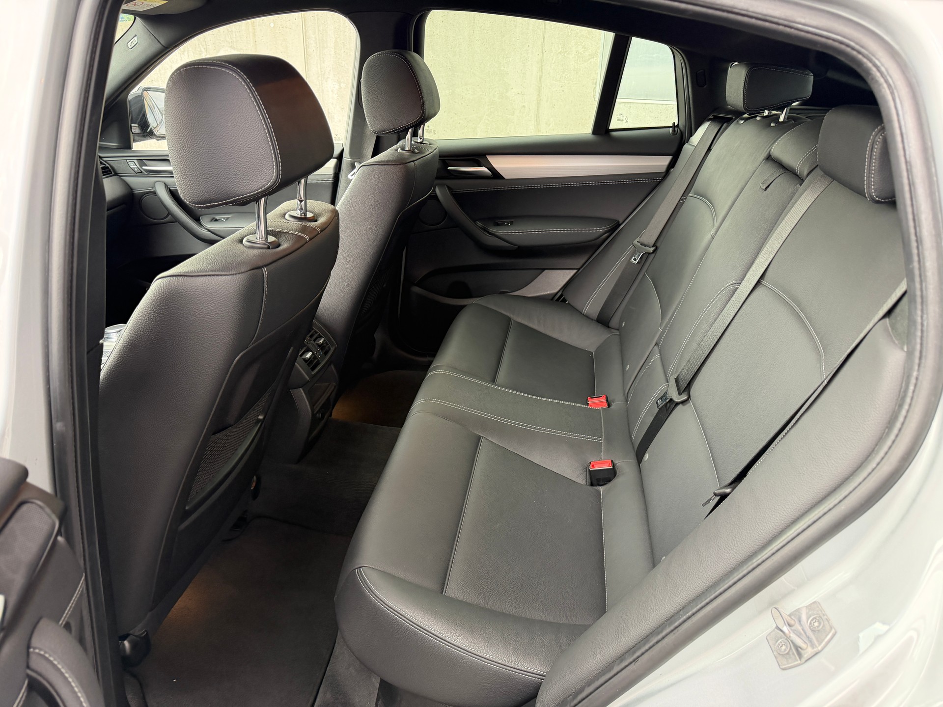 BMW X4 M 40i Steptronic-image-12