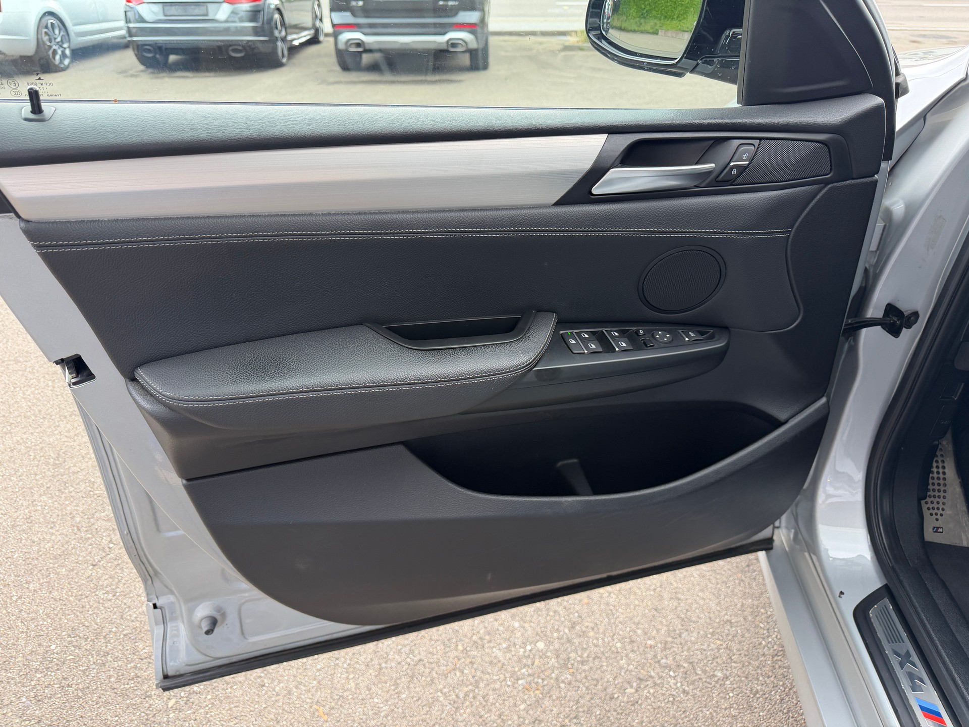 BMW X4 M 40i Steptronic-image-11