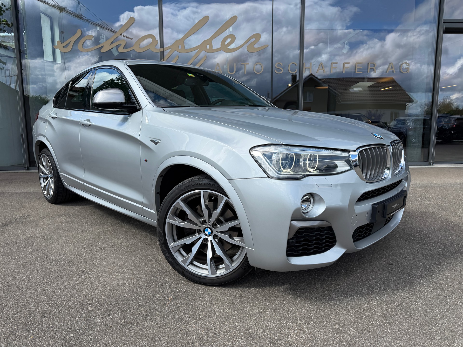 BMW X4 M 40i Steptronic-image-3