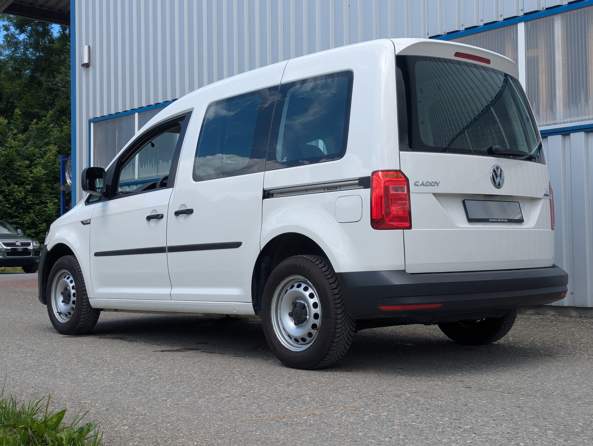 VW Caddy 1.4TGI BlueMotion Technology-image-5