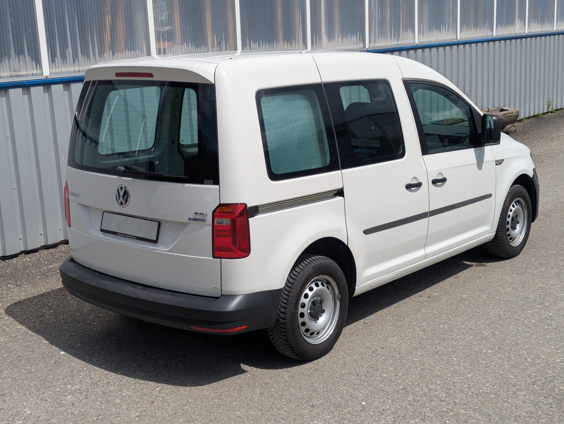 VW Caddy 1.4TGI BlueMotion Technology-image-4