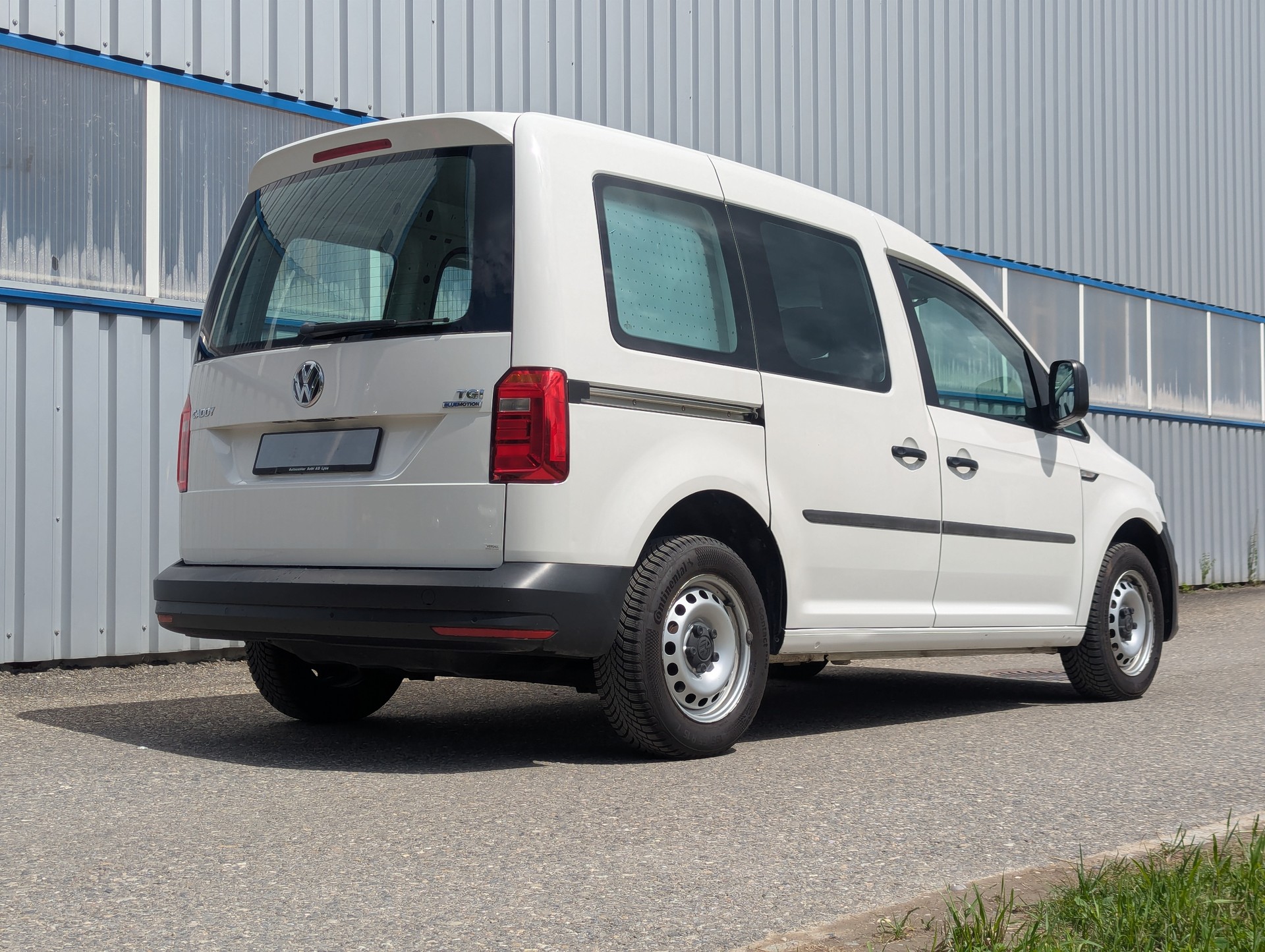 VW Caddy 1.4TGI BlueMotion Technology-image-3