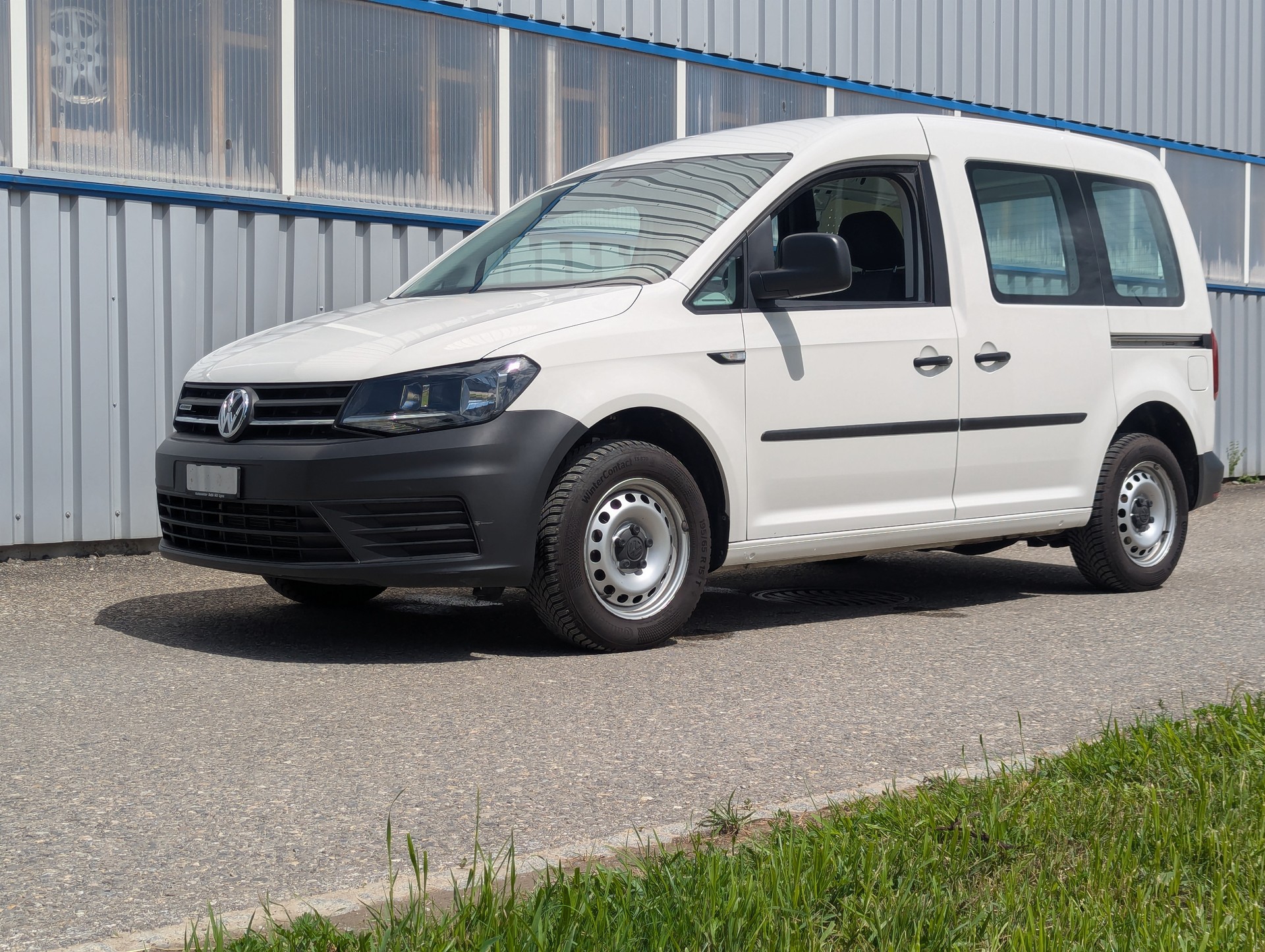 VW Caddy 1.4TGI BlueMotion Technology-image-9
