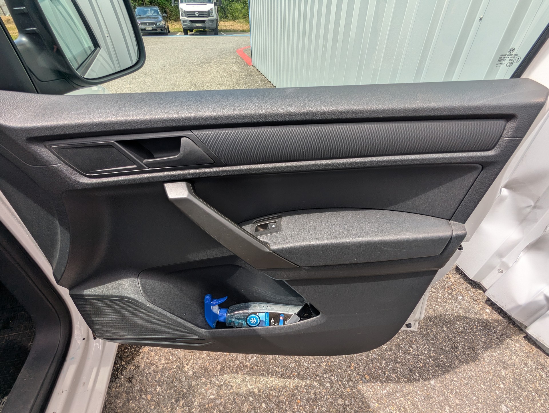 VW Caddy 1.4TGI BlueMotion Technology-image-28