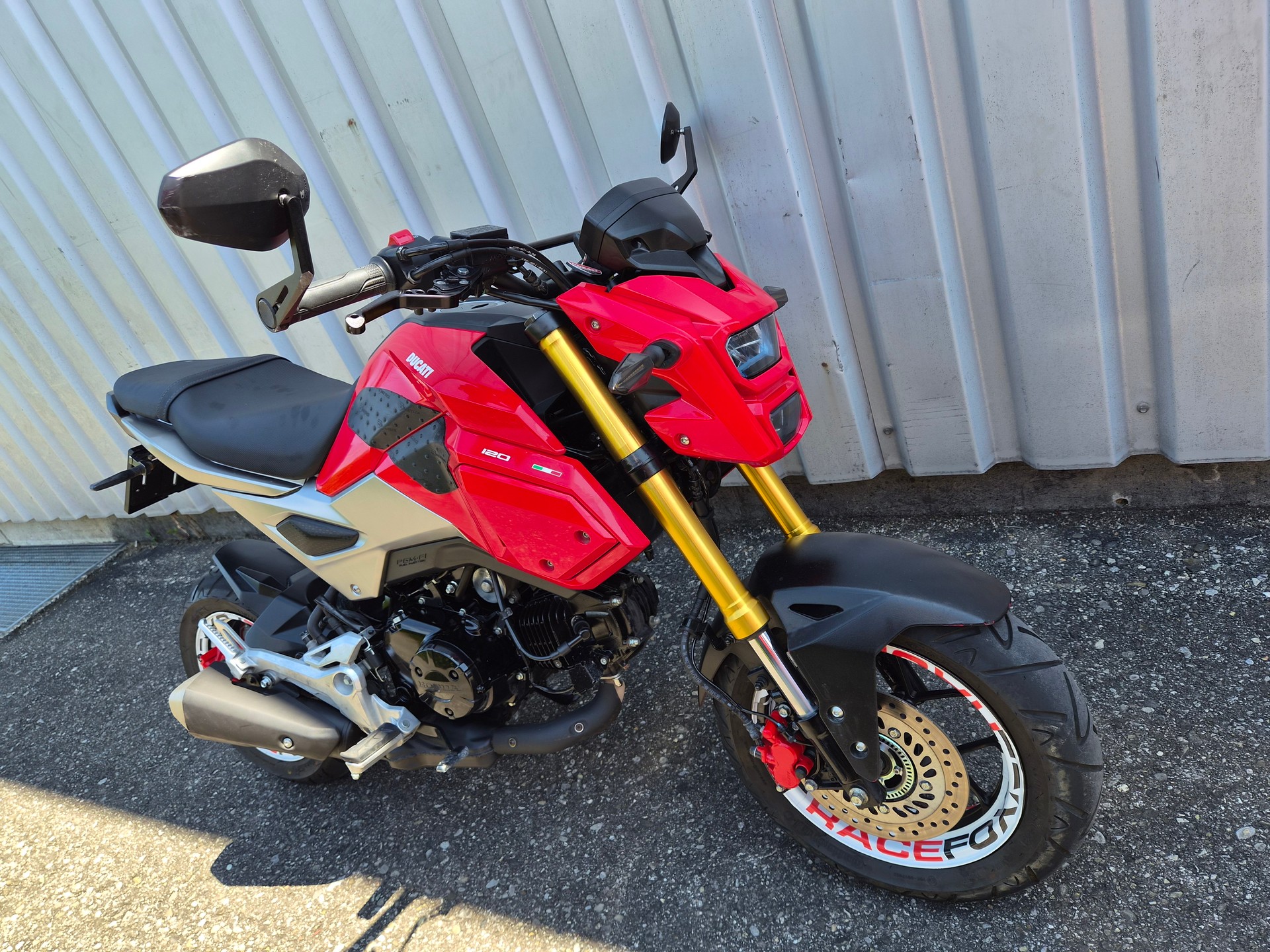 HONDA MSX 125 ABS-showroom-element-1