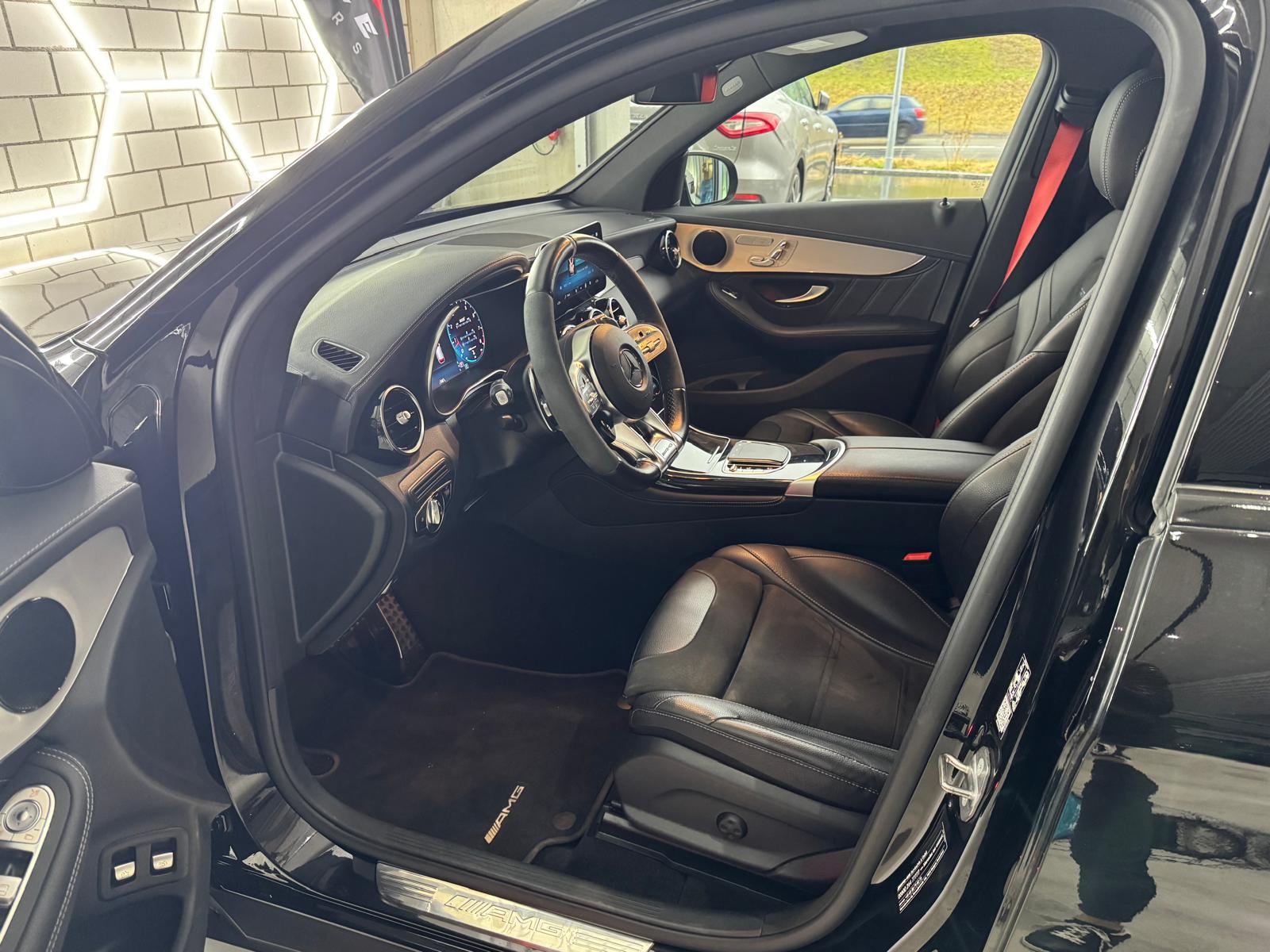 MERCEDES-BENZ GLC 63 S AMG 4Matic 9G-Tronic-image-5