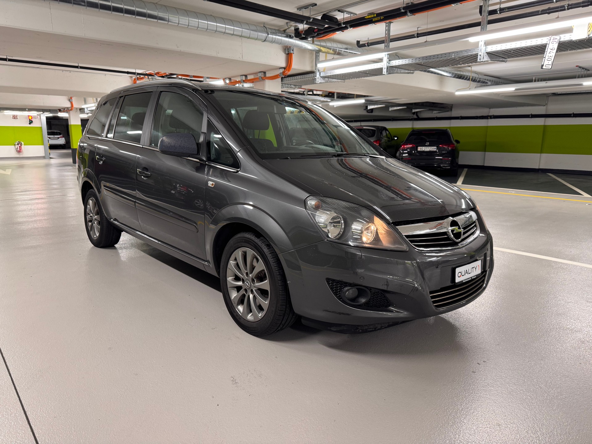 OPEL Zafira 1.6i 16V Turbo CNG Cosmo-image-2