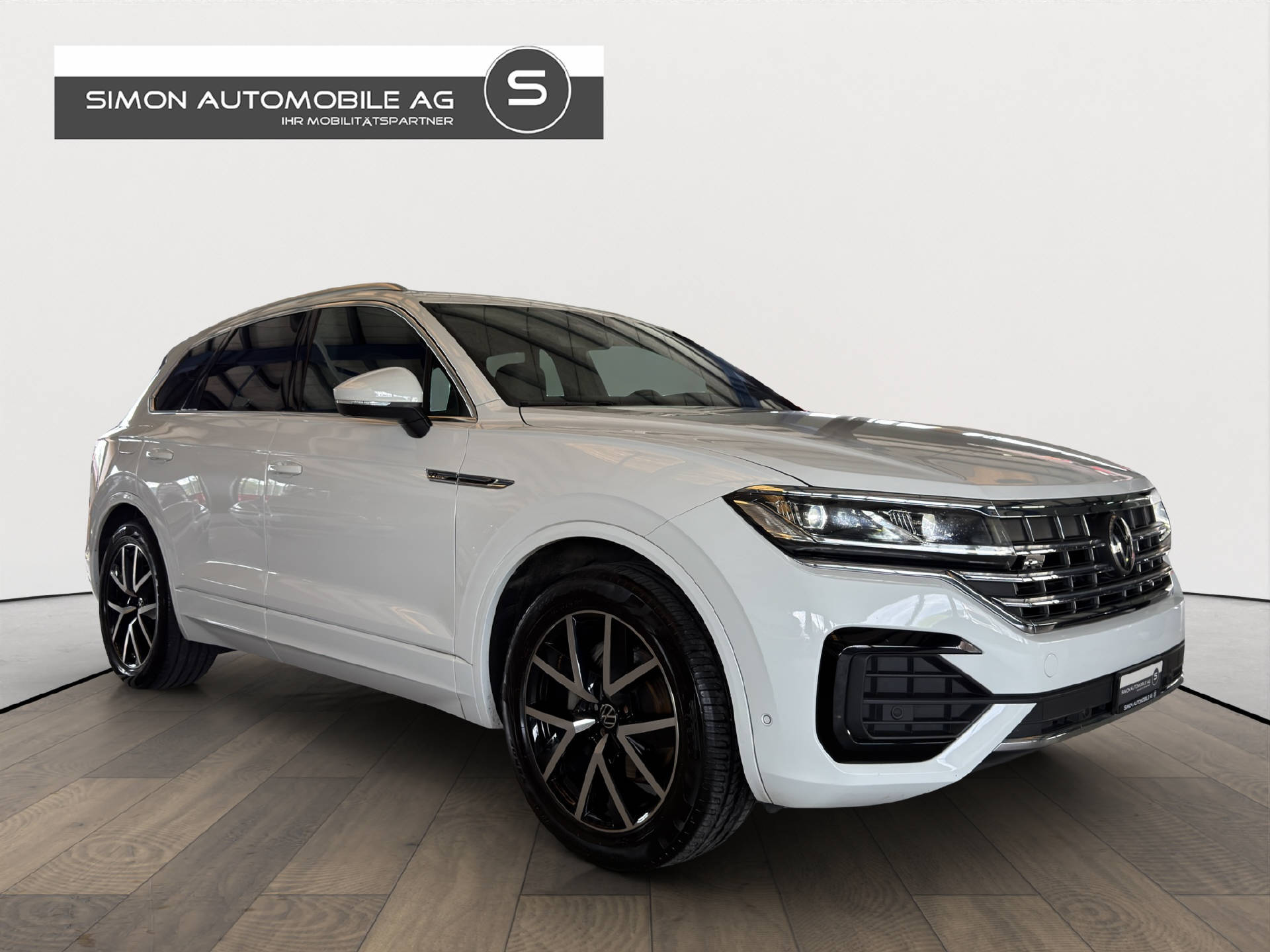 VW Touareg 3.0 V6 TDI 286 R-Line-image-7