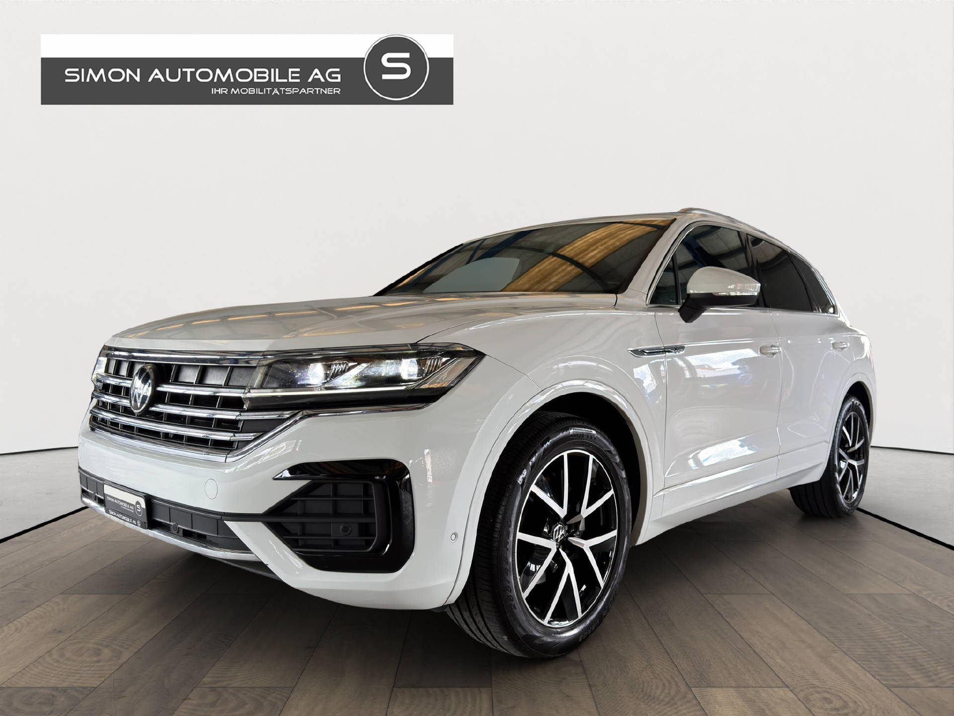VW Touareg 3.0 V6 TDI 286 R-Line-image-1