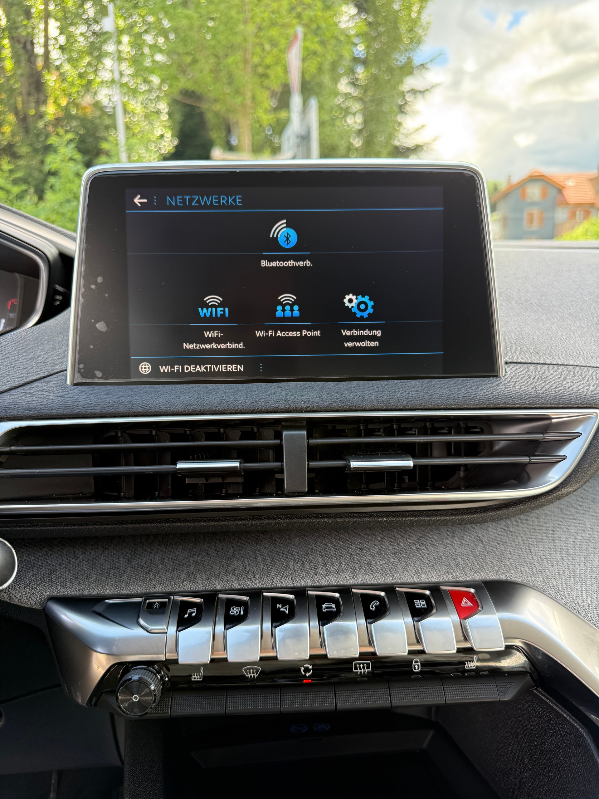 PEUGEOT 3008 1.6 THP Allure EAT-image-7