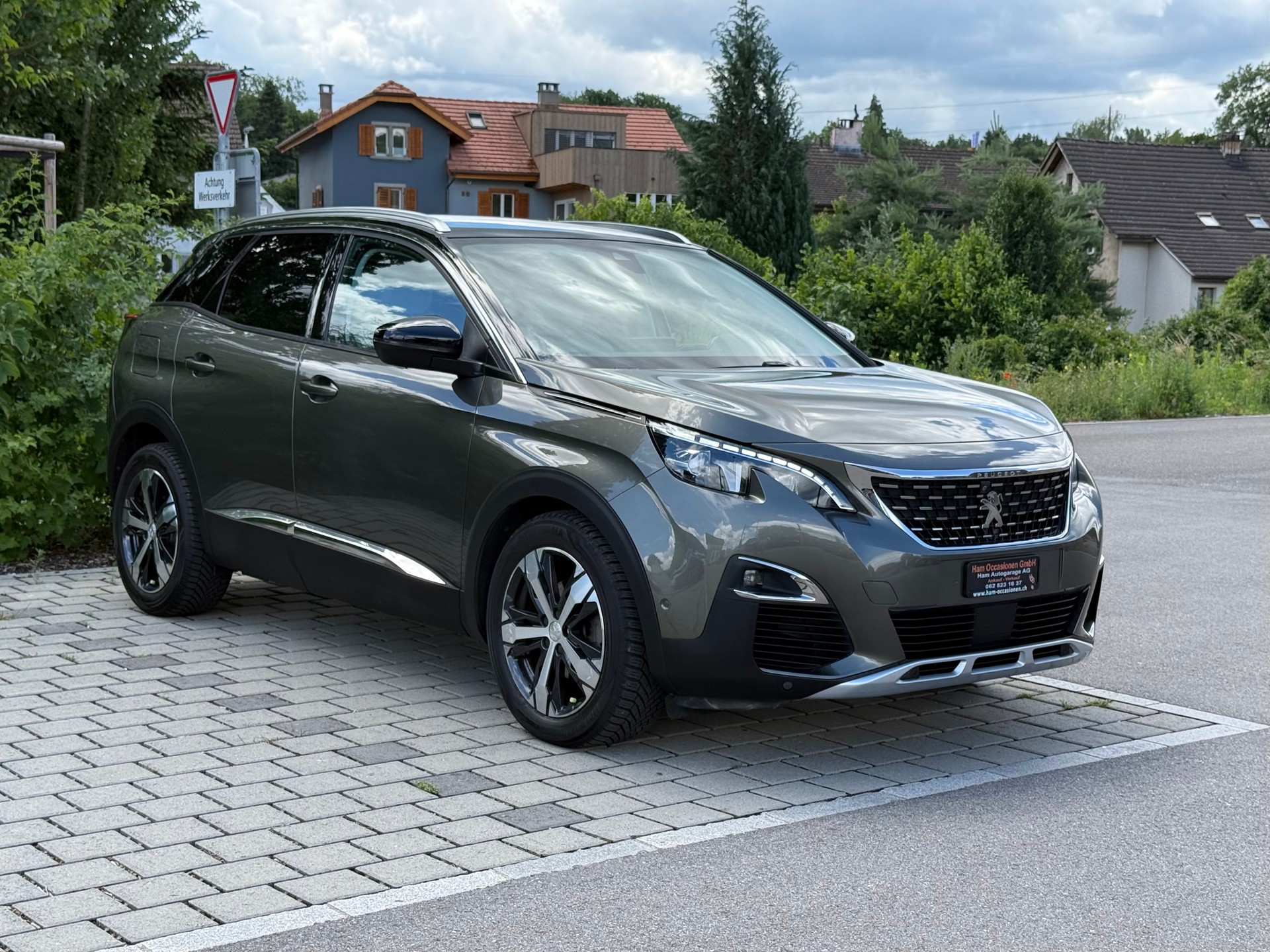 PEUGEOT 3008 1.6 THP Allure EAT-image-4