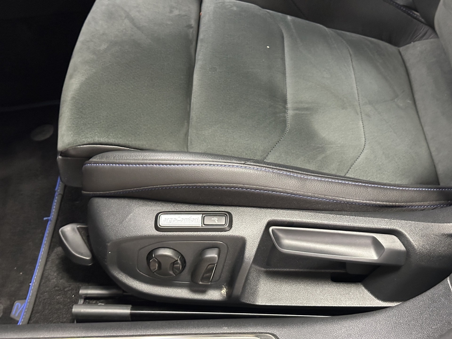 VW Arteon SB 2.0 TSI R 4Motion DSG-image-9