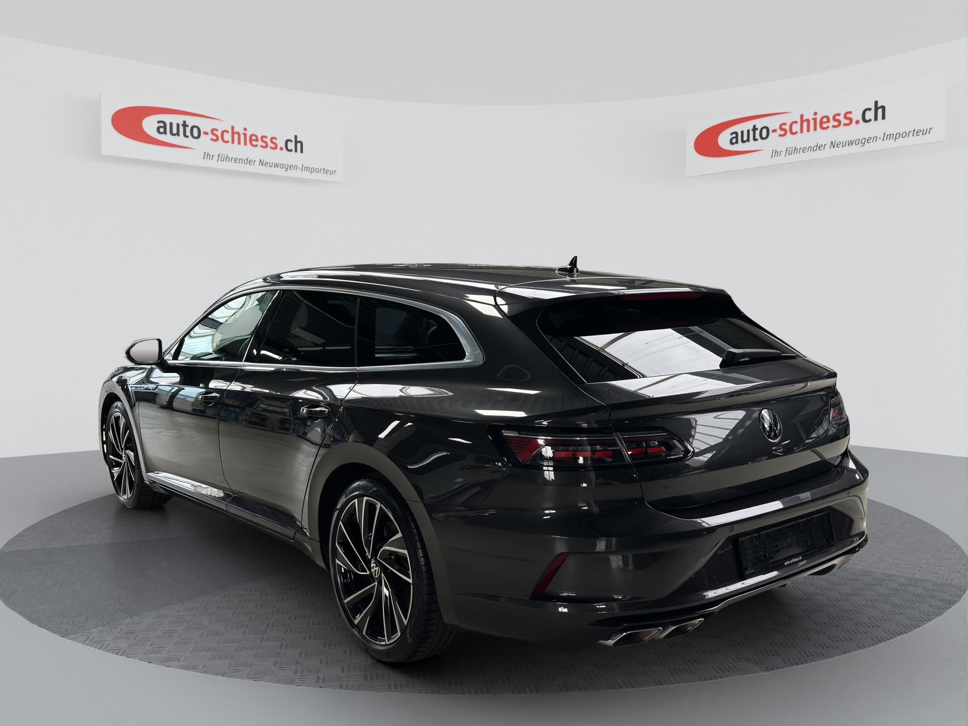VW Arteon SB 2.0 TSI R 4Motion DSG-image-2
