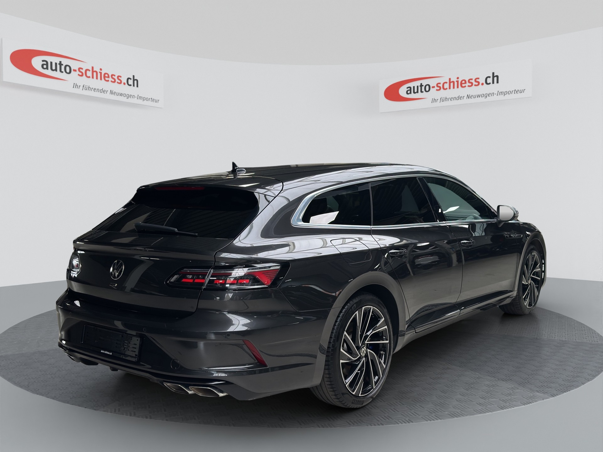 VW Arteon SB 2.0 TSI R 4Motion DSG-image-4