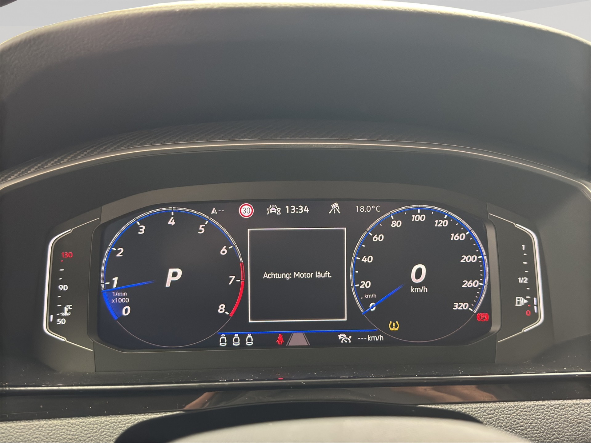 VW Arteon SB 2.0 TSI R 4Motion DSG-image-11