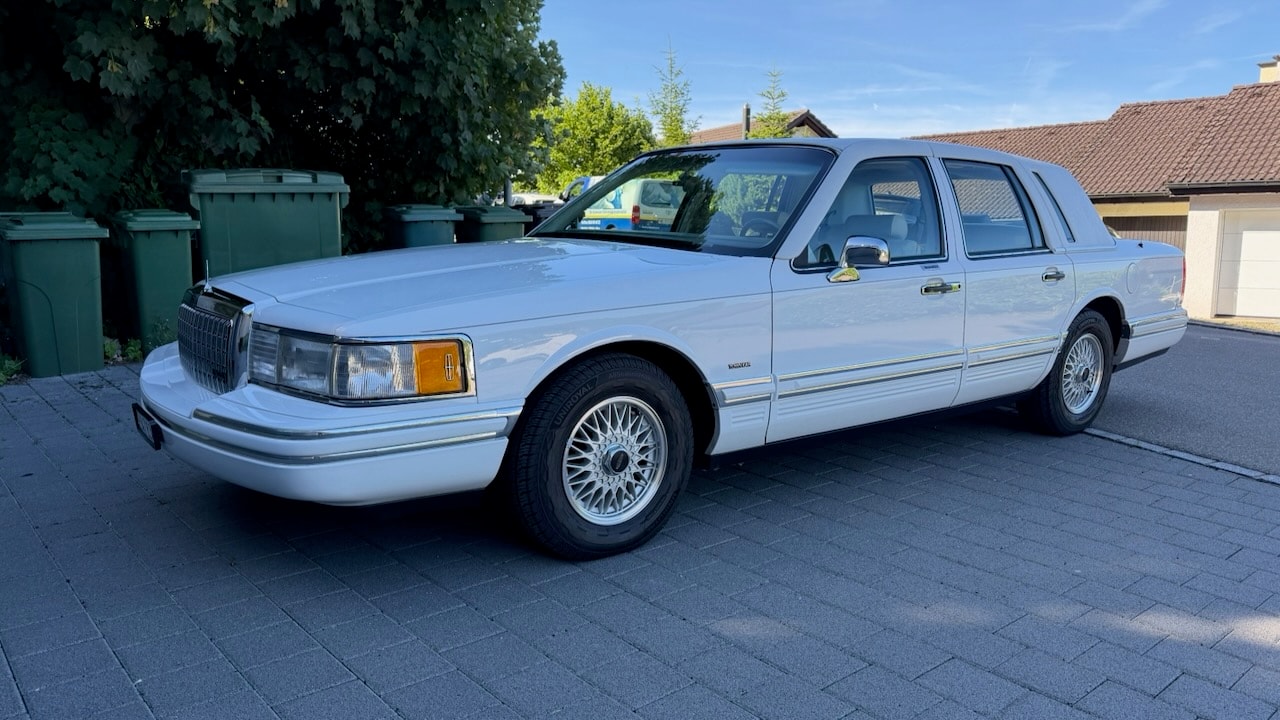 LINCOLN Signature Series-image-0