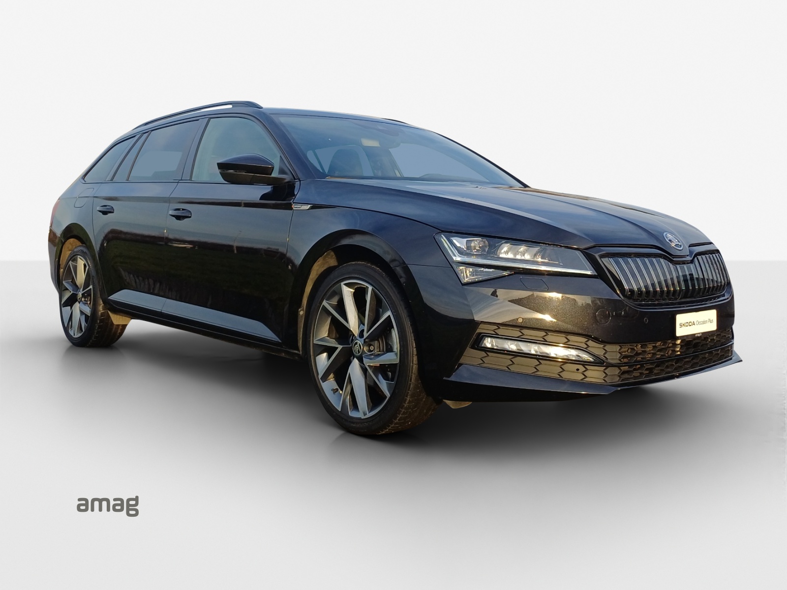 SKODA Superb 1.4 TSI Sport Line PHEV DSG-image-5