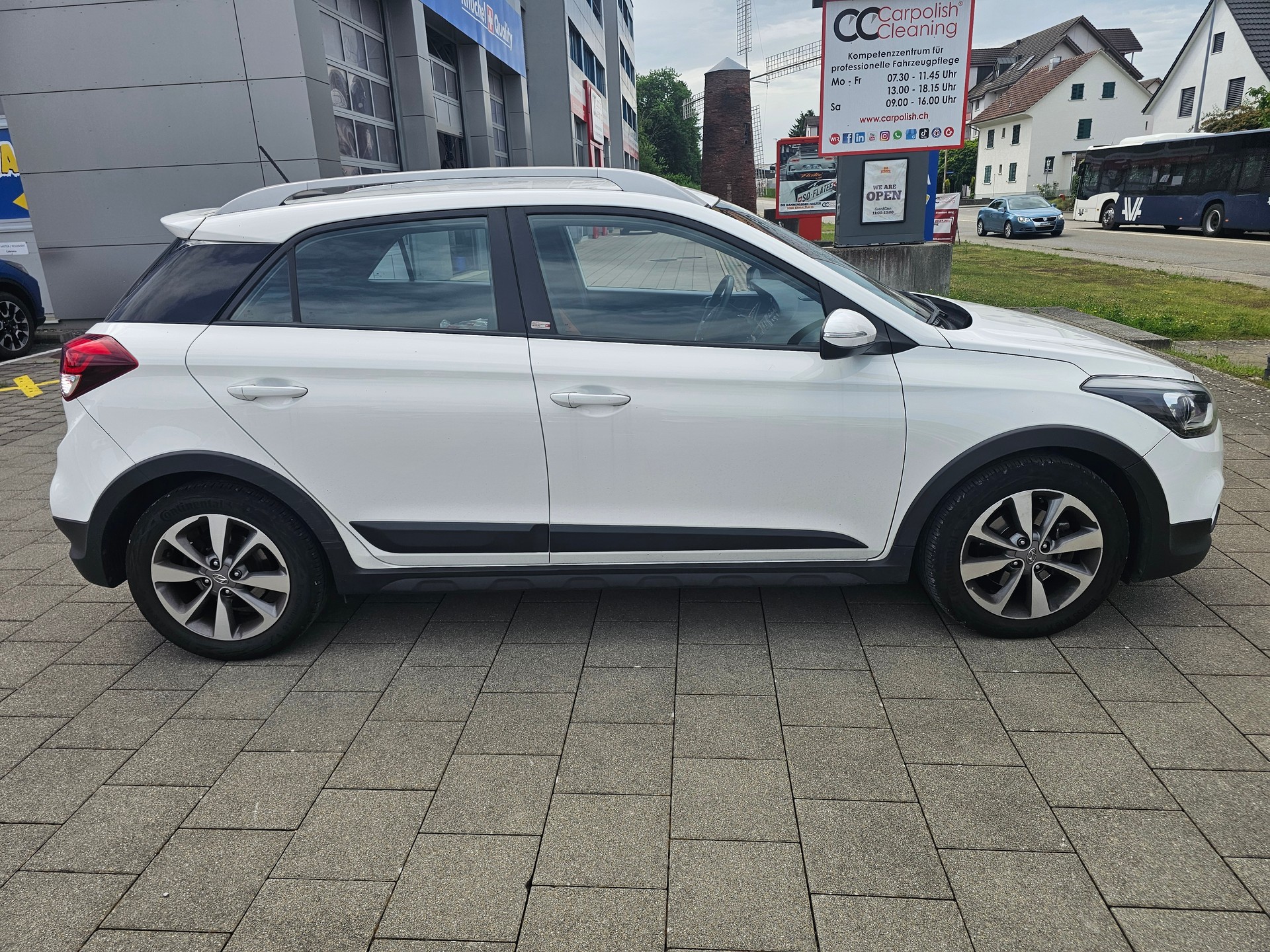 HYUNDAI i20 Active 1.0 T-GDi Vertex-image-5