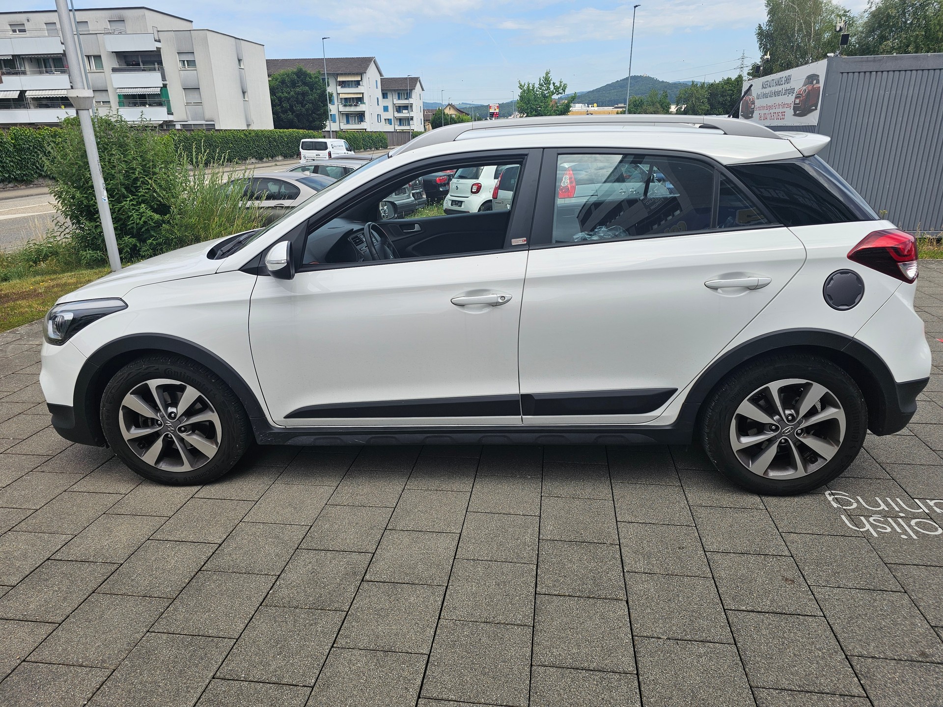 HYUNDAI i20 Active 1.0 T-GDi Vertex-image-6