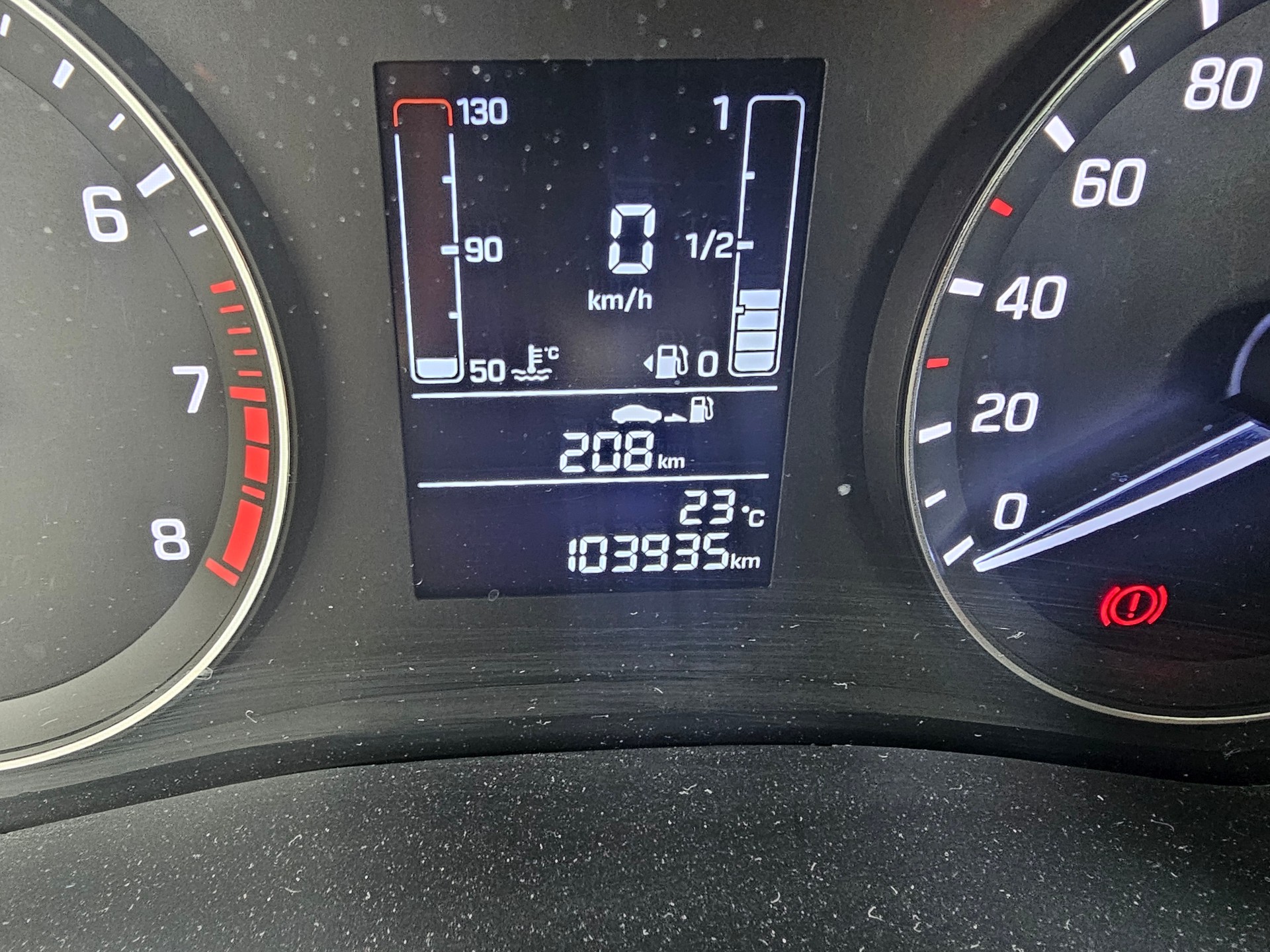 HYUNDAI i20 Active 1.0 T-GDi Vertex-image-11