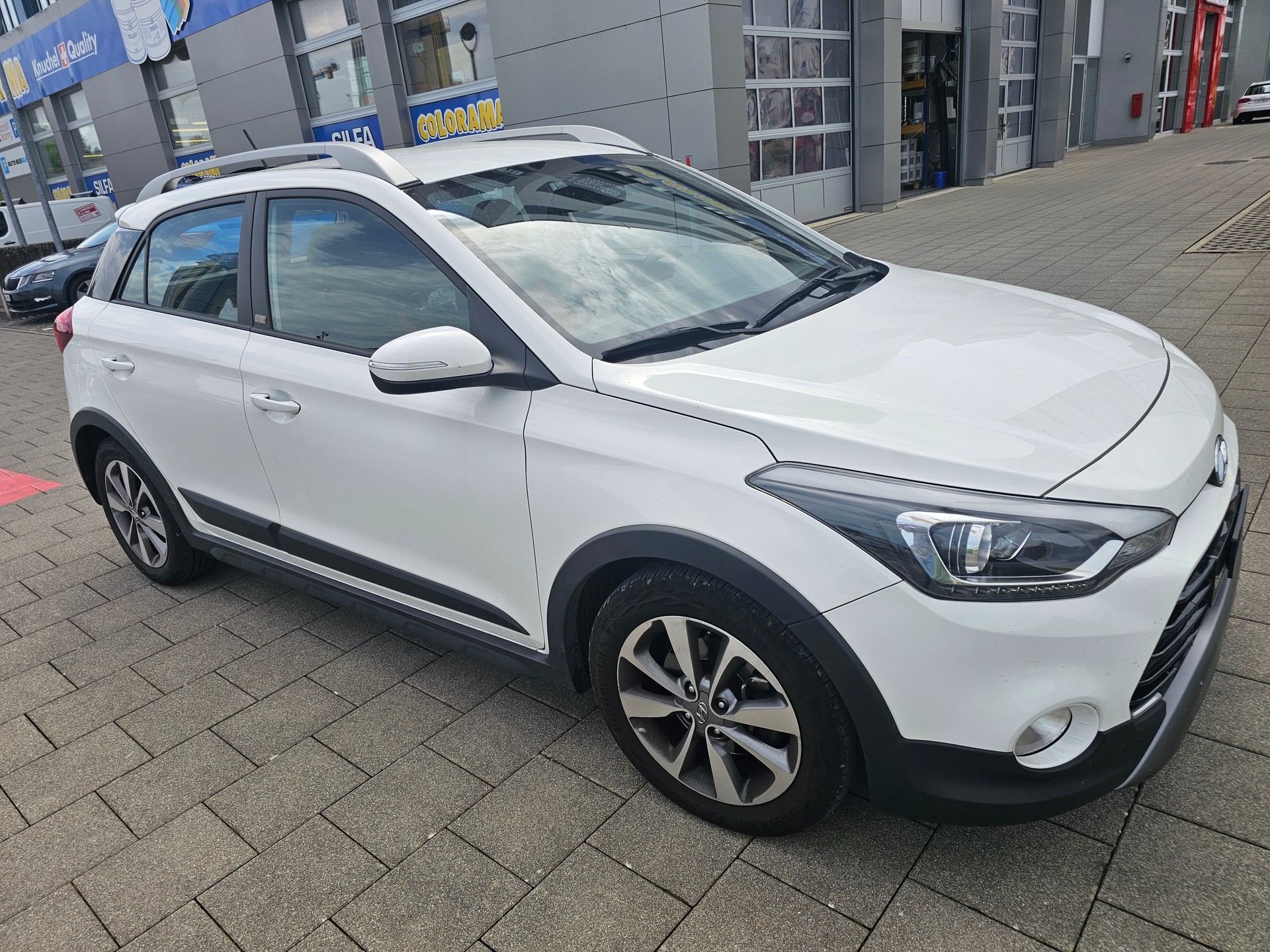 HYUNDAI i20 Active 1.0 T-GDi Vertex-image-2