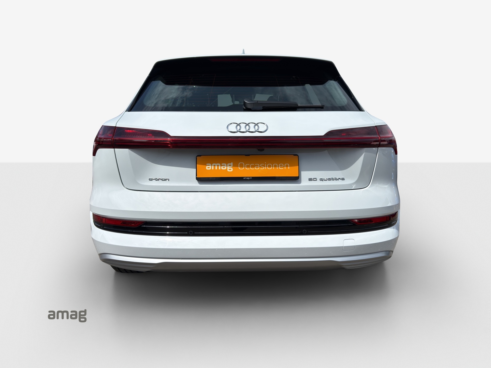 AUDI e-tron 50 Advanced quattro-image-3