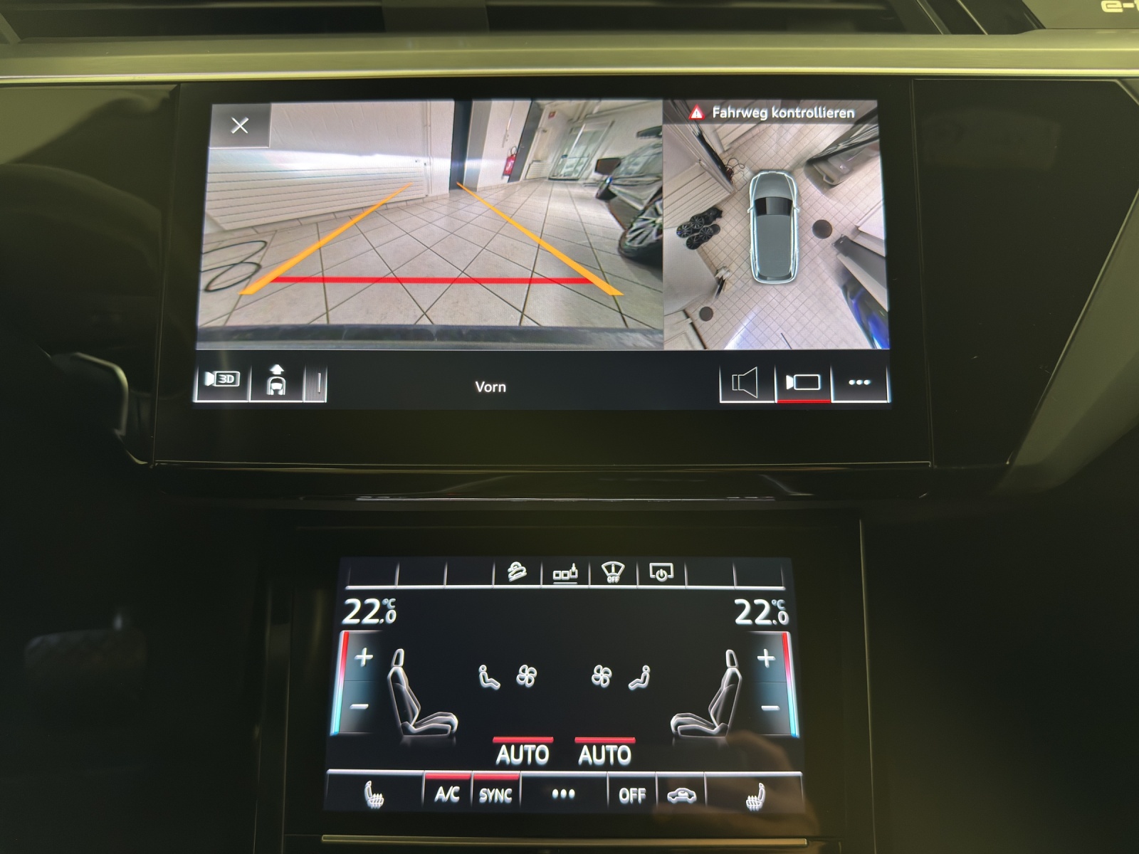 AUDI e-tron 50 Advanced quattro-image-14