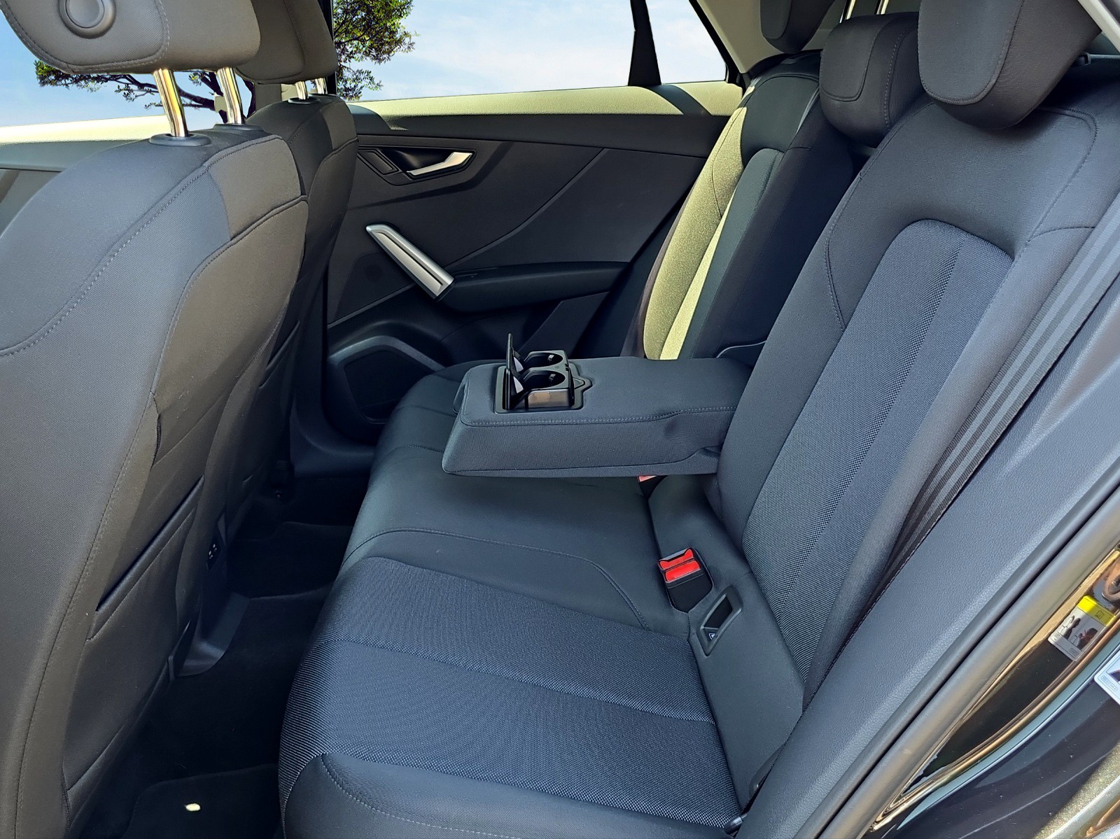 AUDI Q2 35 TFSI S-tronic-image-7