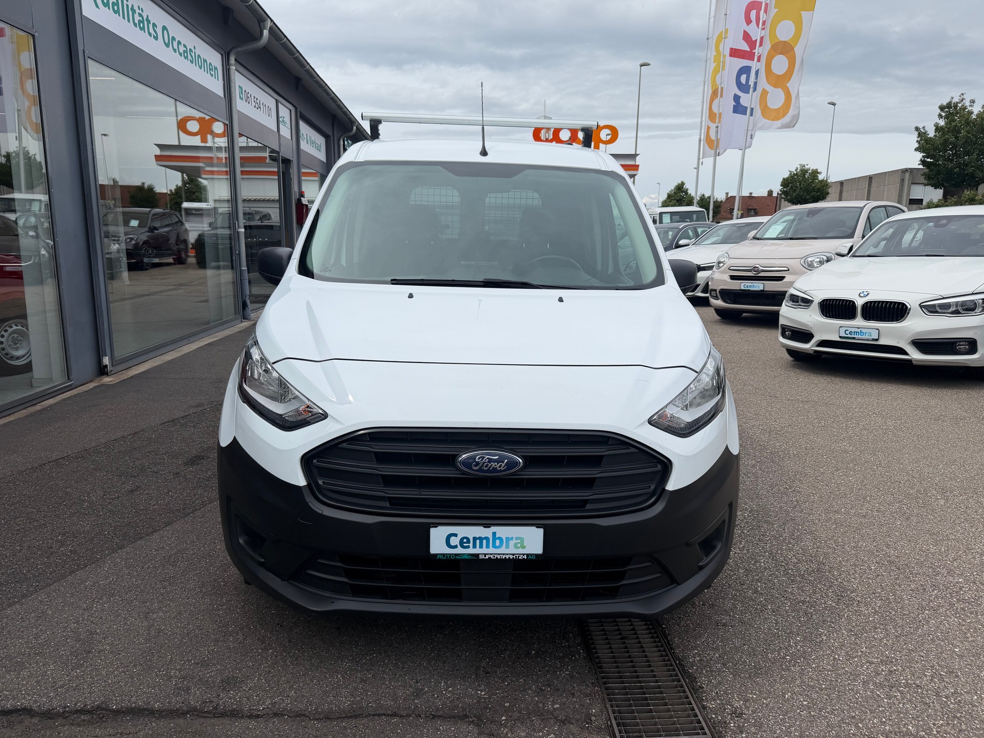 FORD Transit Connect Van T210 1.5 Eco Blue Ambiente A-image-8