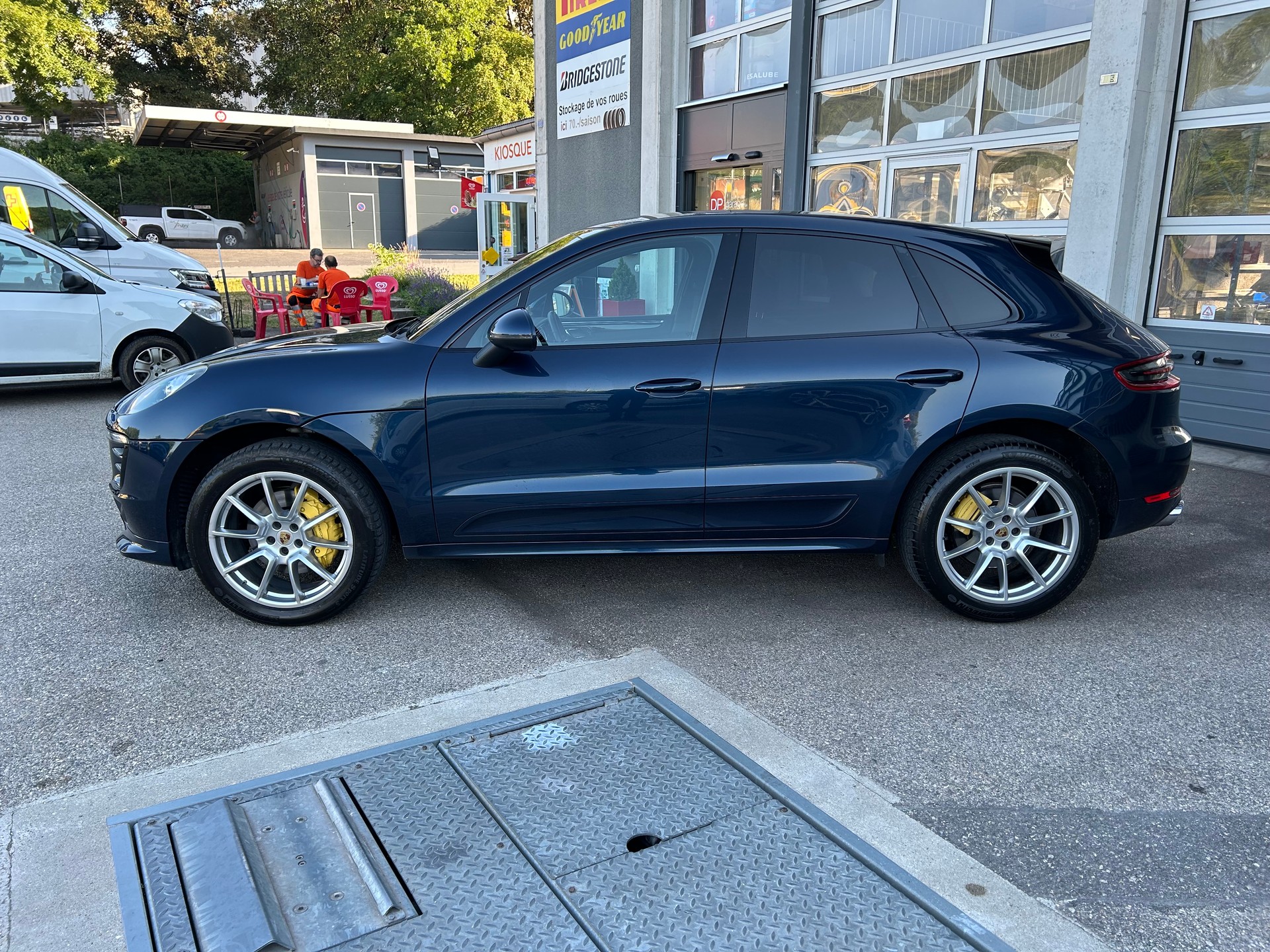 PORSCHE Macan S PDK-image-2