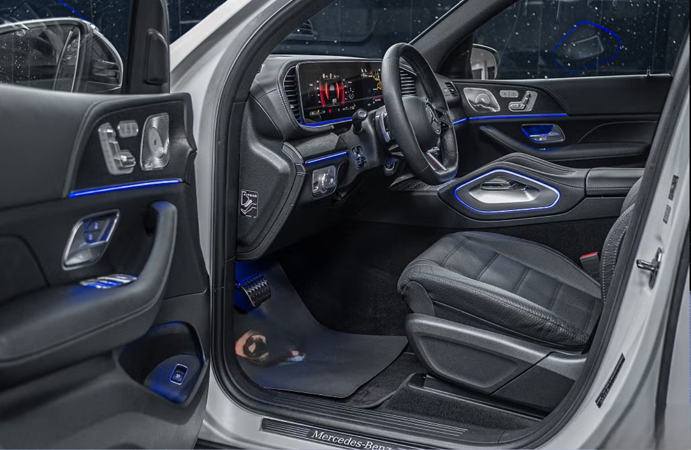 MERCEDES-BENZ GLS 450 d 4Matic 9G-Tronic-image-6