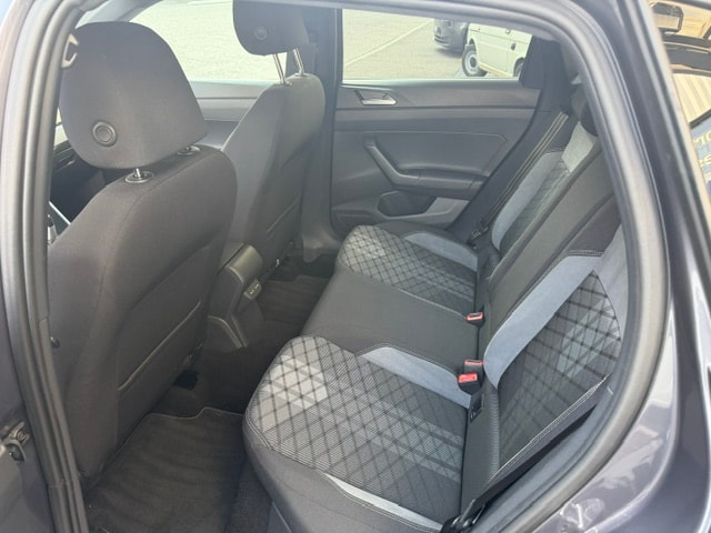 VW Polo 1.0 TSI R-Line DSG-image-5