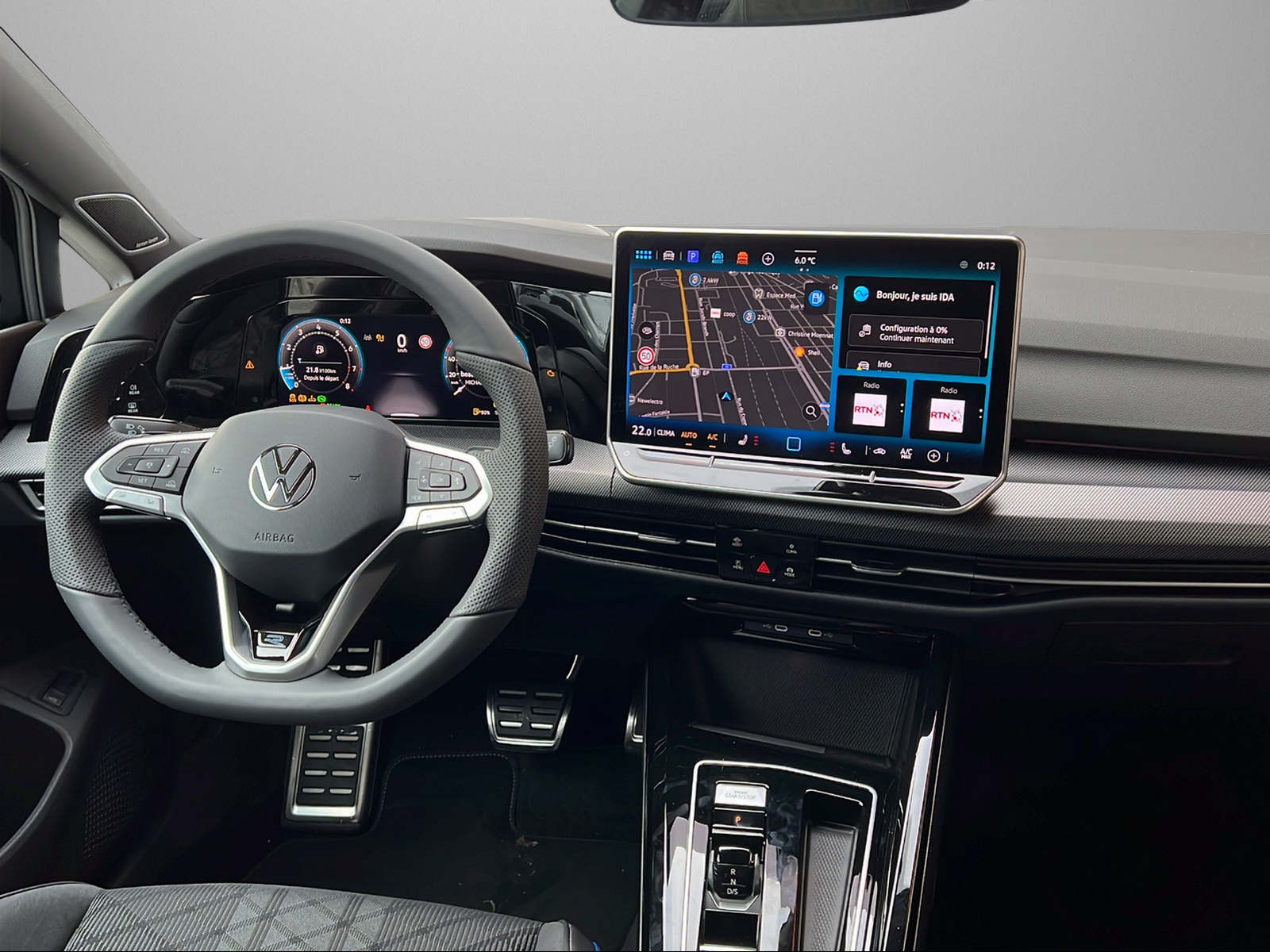 VW Golf Variant 1.5 eTSI mHEV R-Line DSG-image-9