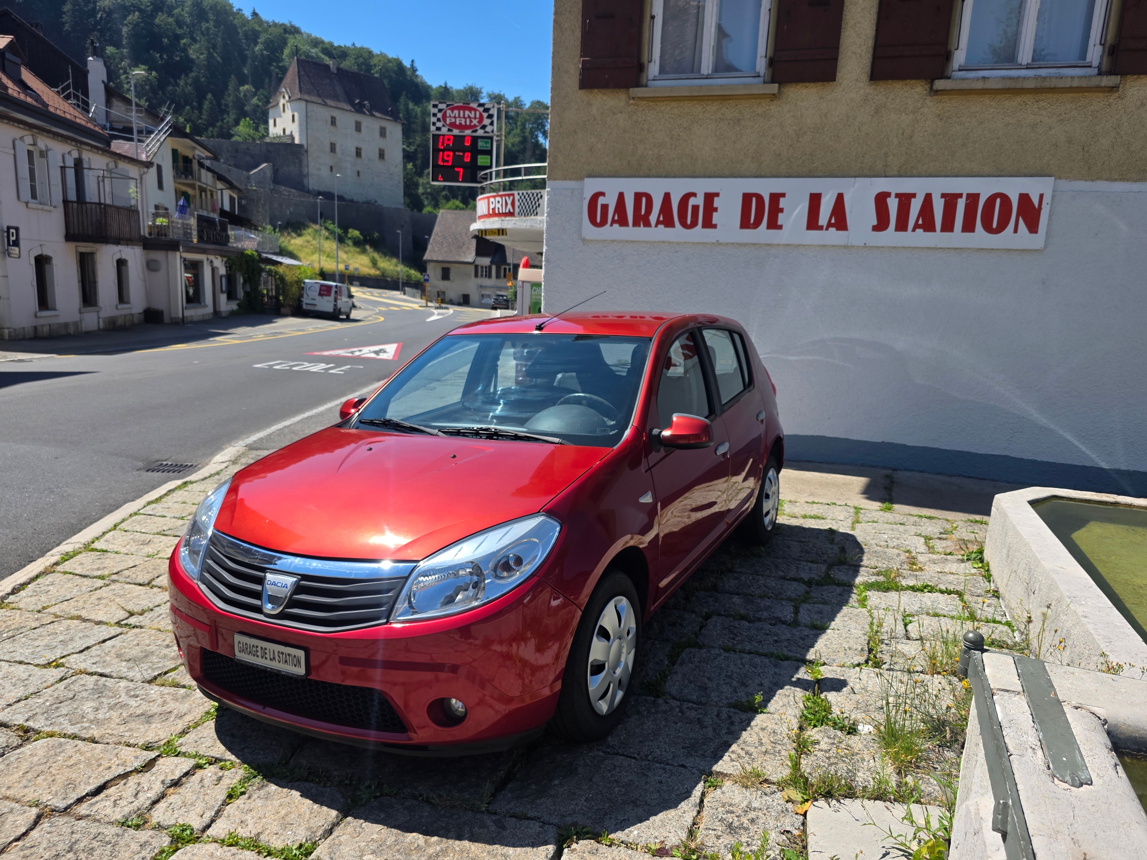 Car photo