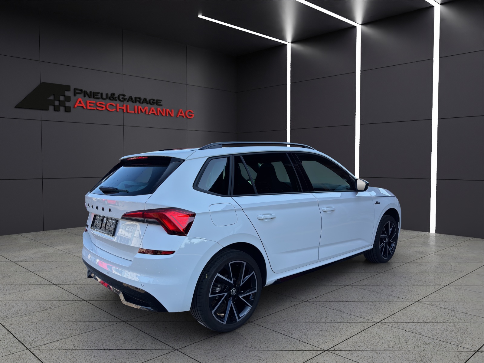 SKODA Kamiq 1.0 TSI Monte Carlo DSG-image-9