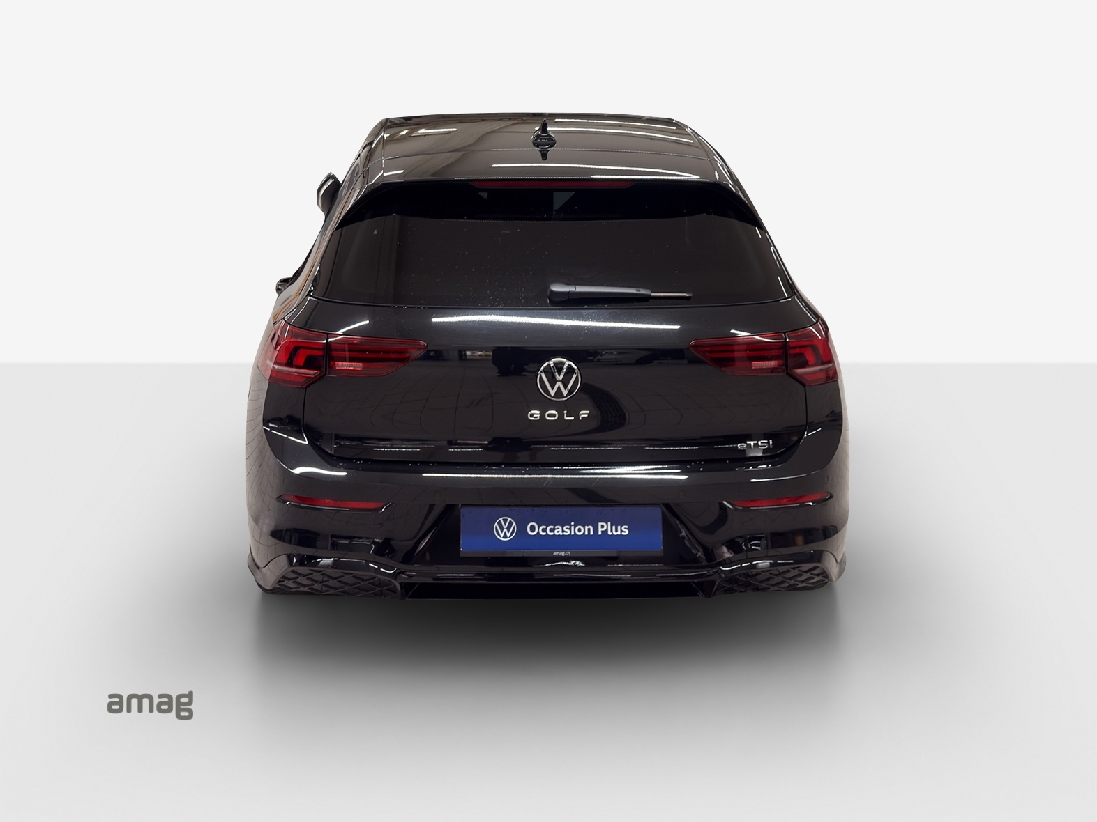 VW Golf 1.5 e TSI mHEV R-Line DSG-image-3