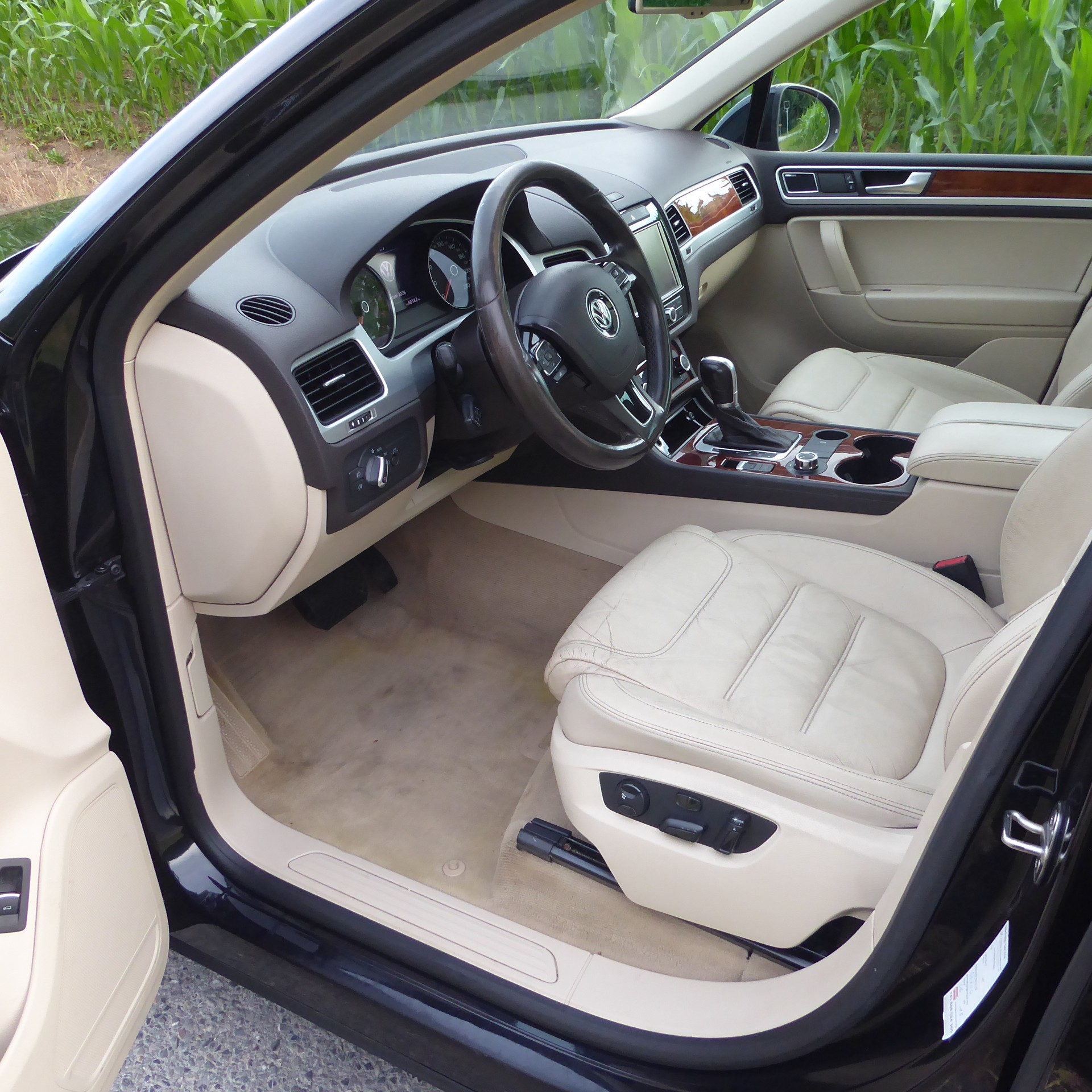 VW Touareg 3.0 TDI BlueMotion Technology Tiptronic-image-6