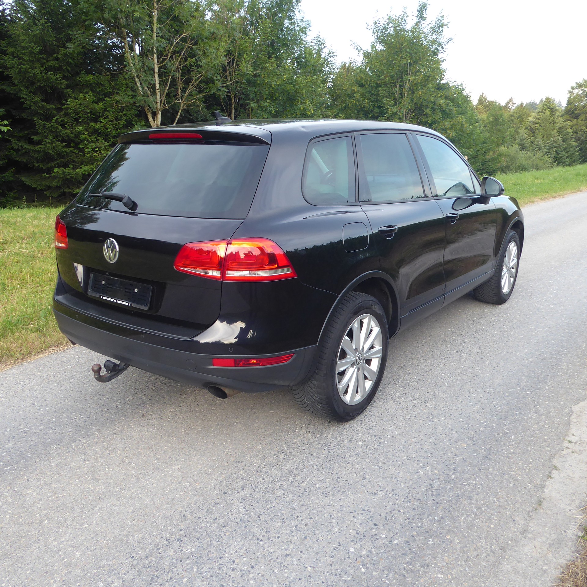 VW Touareg 3.0 TDI BlueMotion Technology Tiptronic-image-4