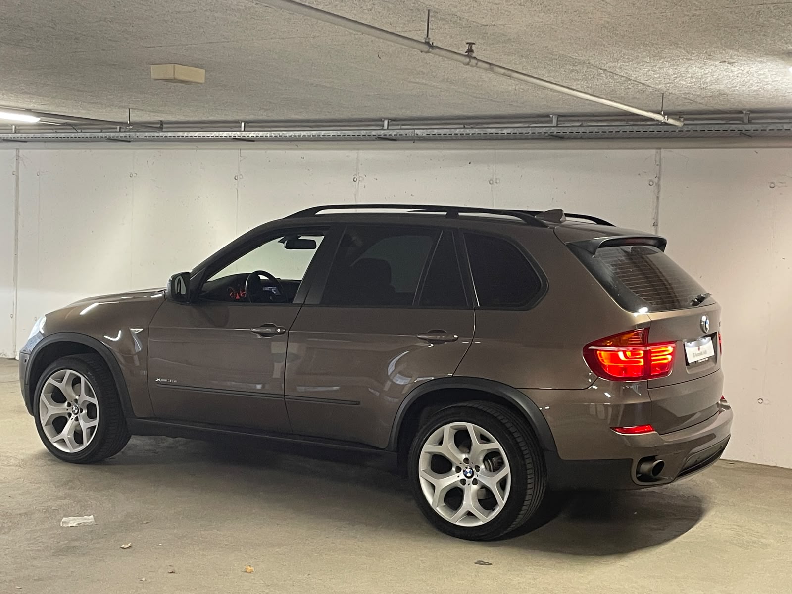 BMW X5 xDrive 35i Steptronic // MFK NEU-image-6