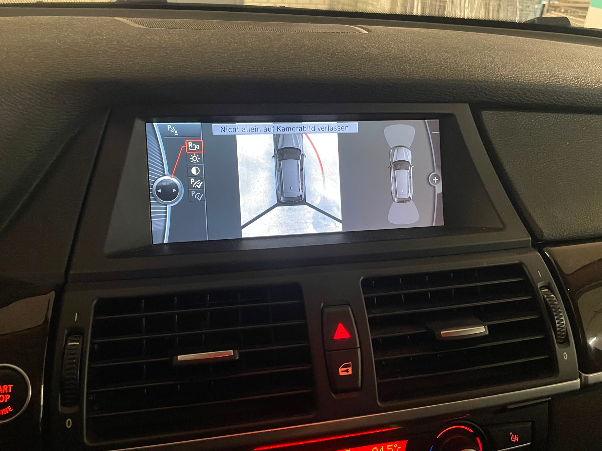 BMW X5 xDrive 35i Steptronic // MFK NEU-image-23