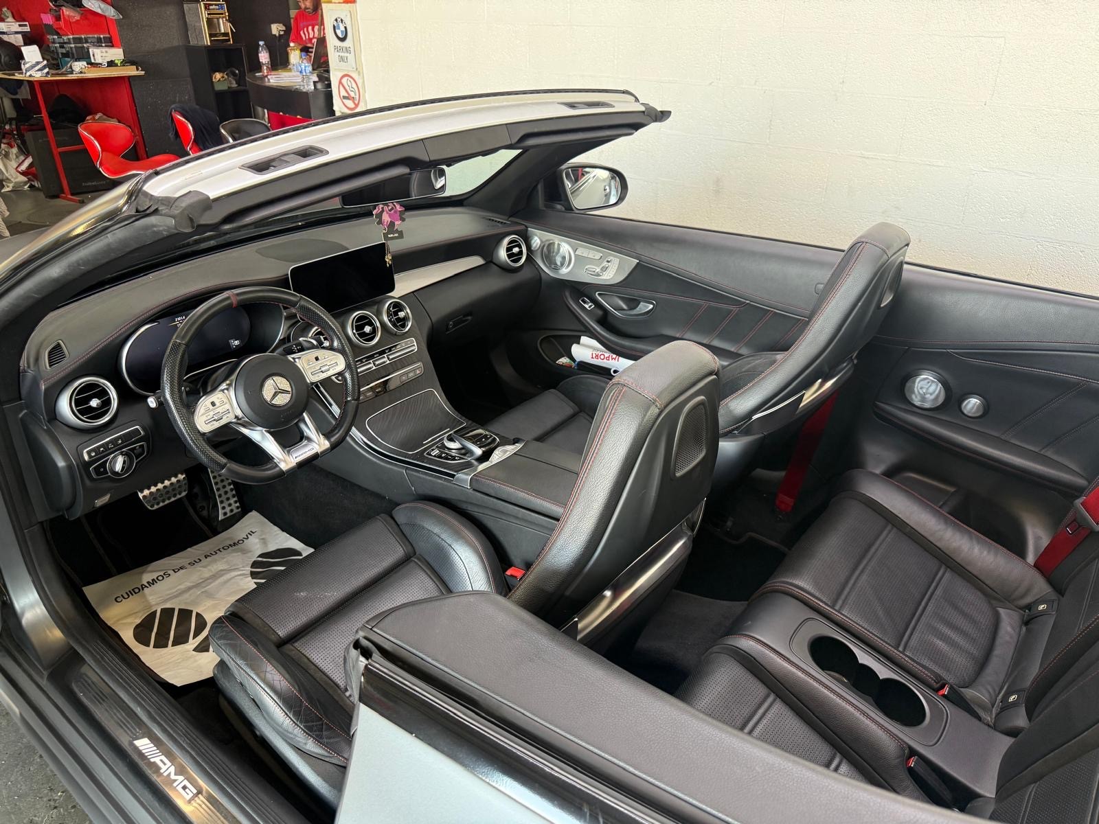 MERCEDES-BENZ C 43 Cabriolet AMG 4Matic 9G-Tronic-image-3