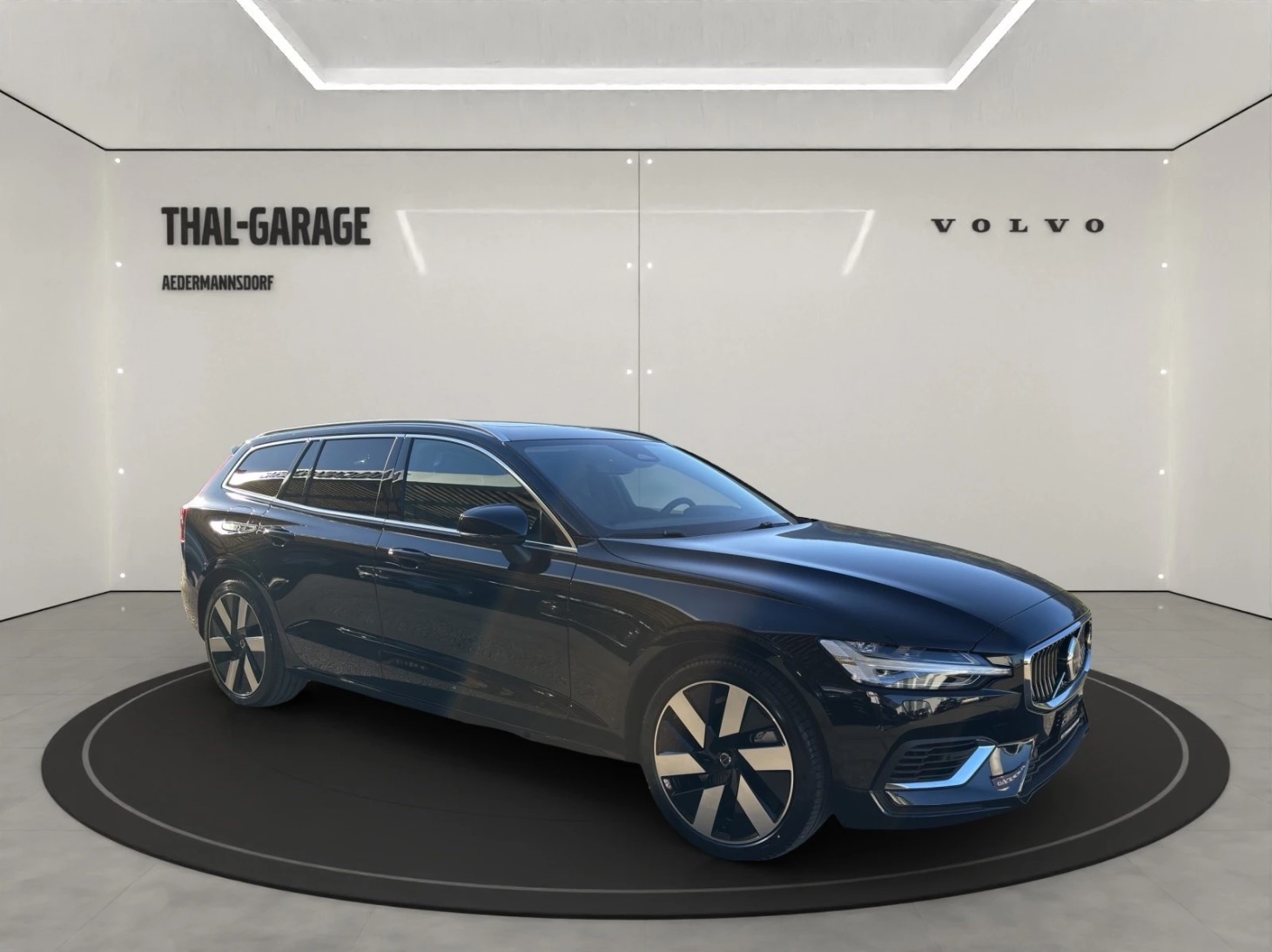 VOLVO V60 2.0 T8 TE Ultra Bright eAWD-image-2