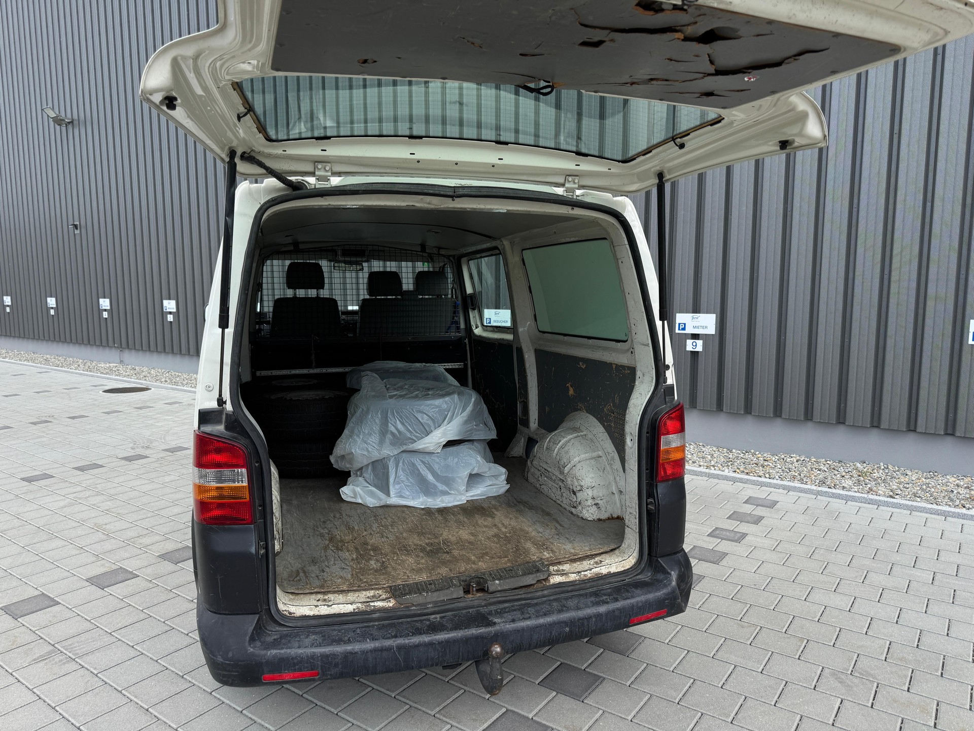 VW T5 2.5 TDI PD 4MOTION-image-12