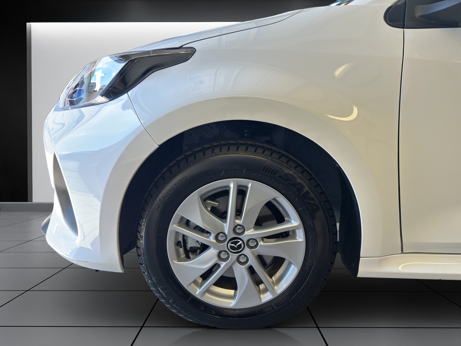 Image MAZDA 2 2 Hybrid Centre-line