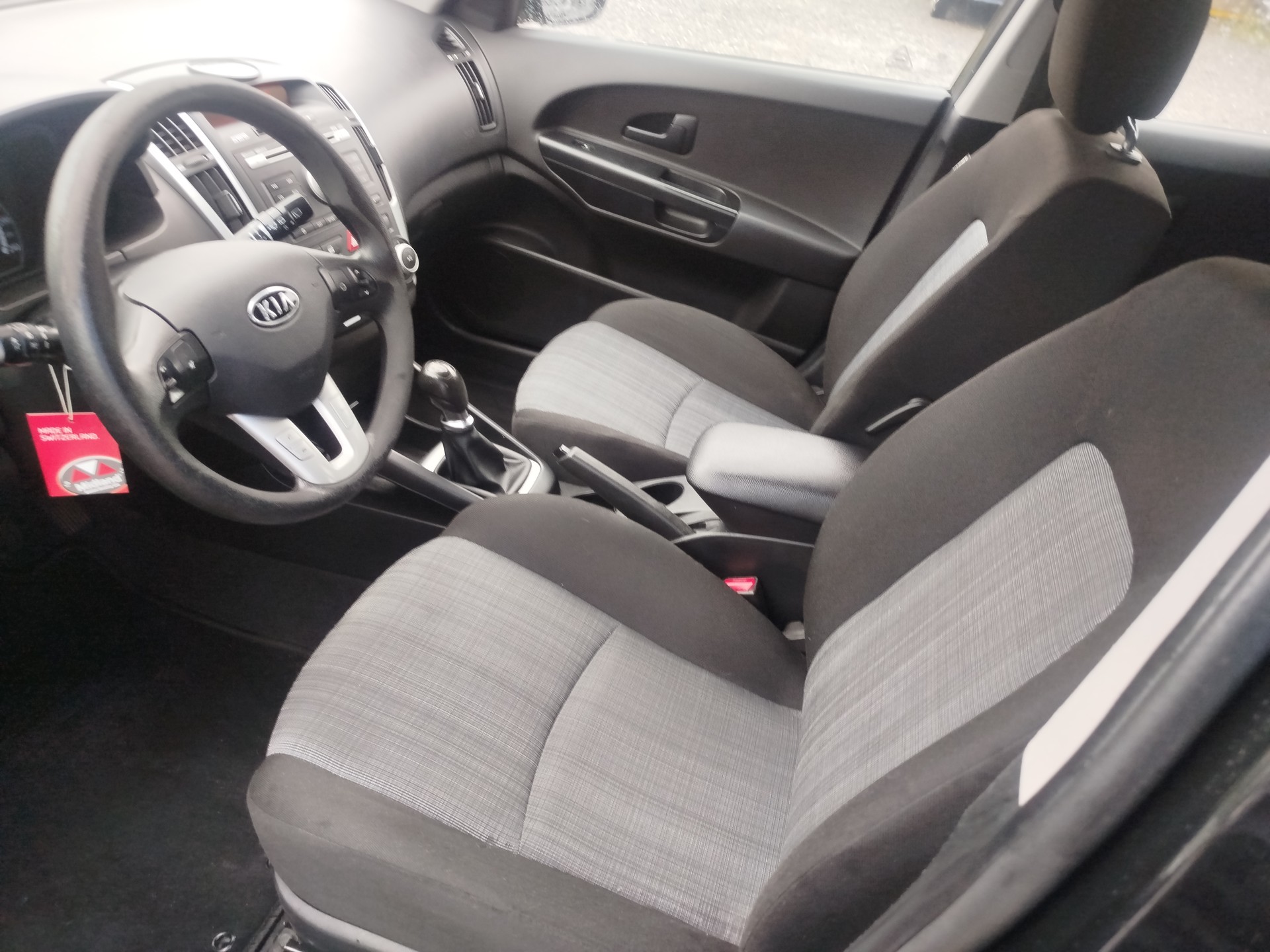KIA Cee'd Sporty Wagon 1.6 16V Style-image-8
