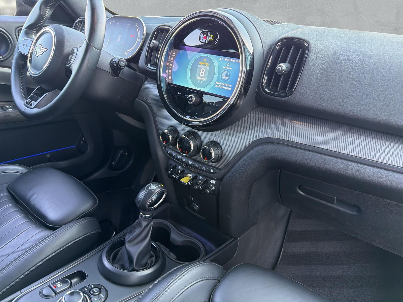 MINI Countryman S E ALL4 F60 1.5i (CH)-image-15
